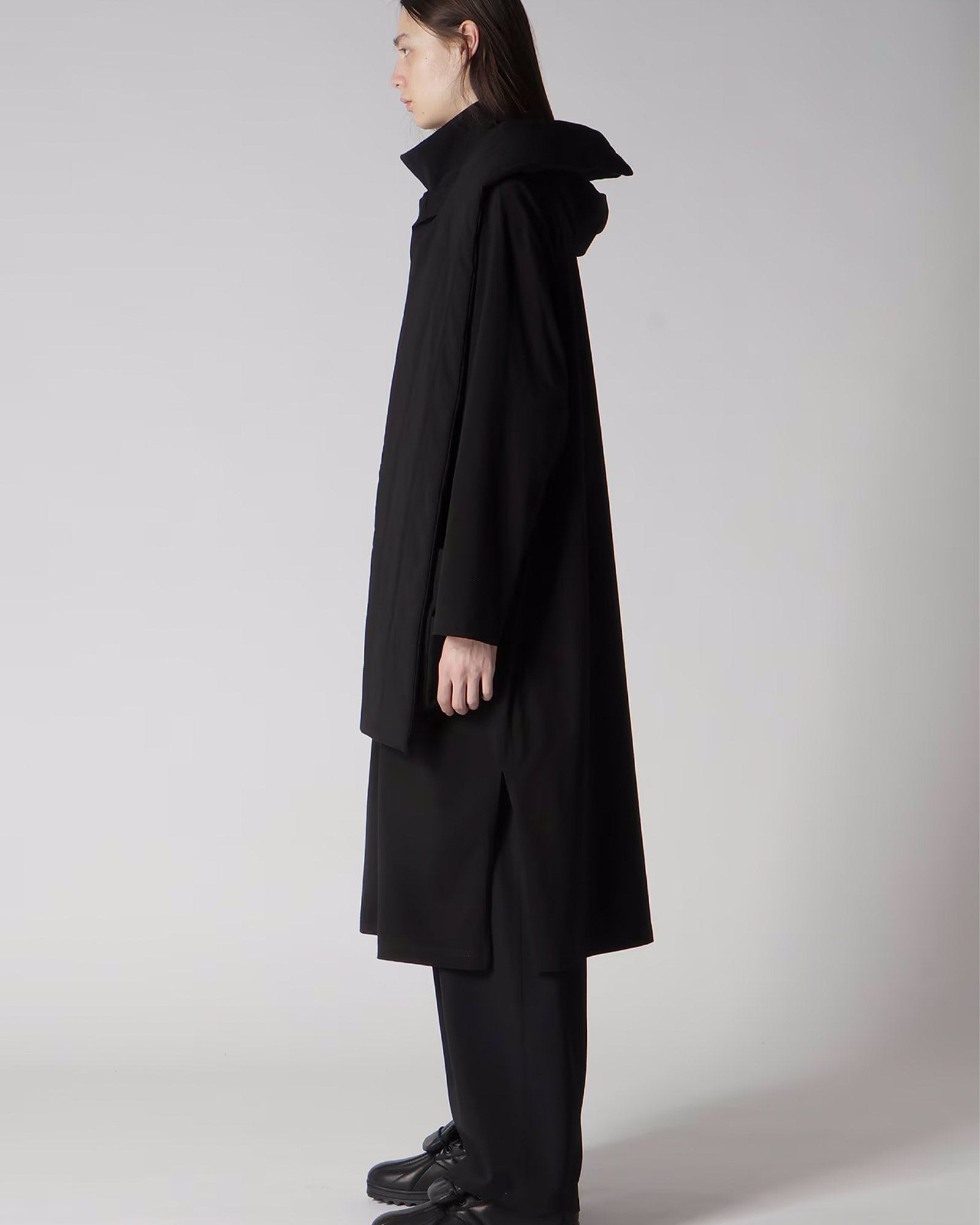 Yohji Yamamoto・ヨウジ ヤマモト - コート 30/-HIGH D COTTON JERSEY PADDED LONG COAT / BLACK