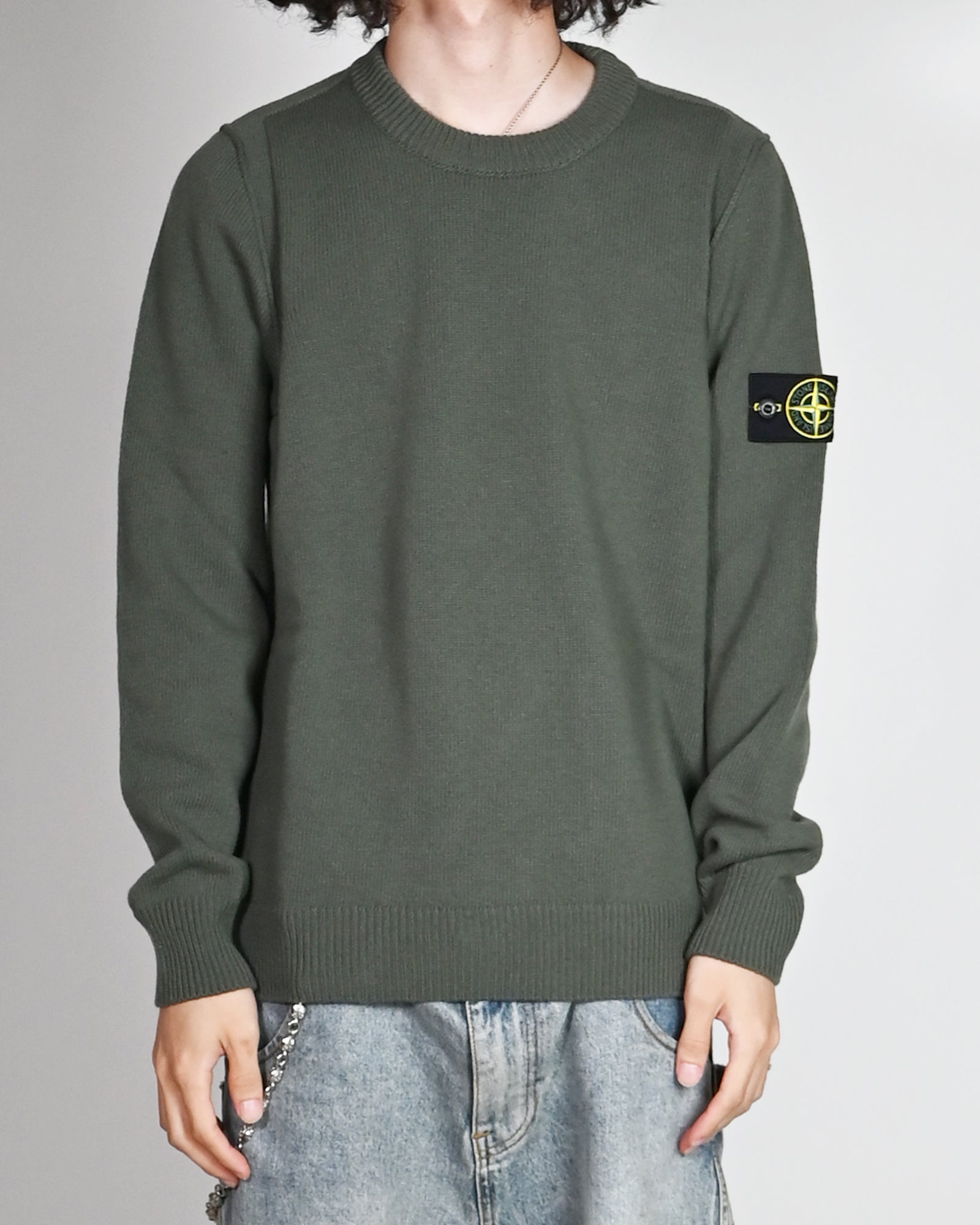 STONE ISLAND・ストーンアイランド - ニット・セーター CREWNECK KNIT / MILITARY GREEN