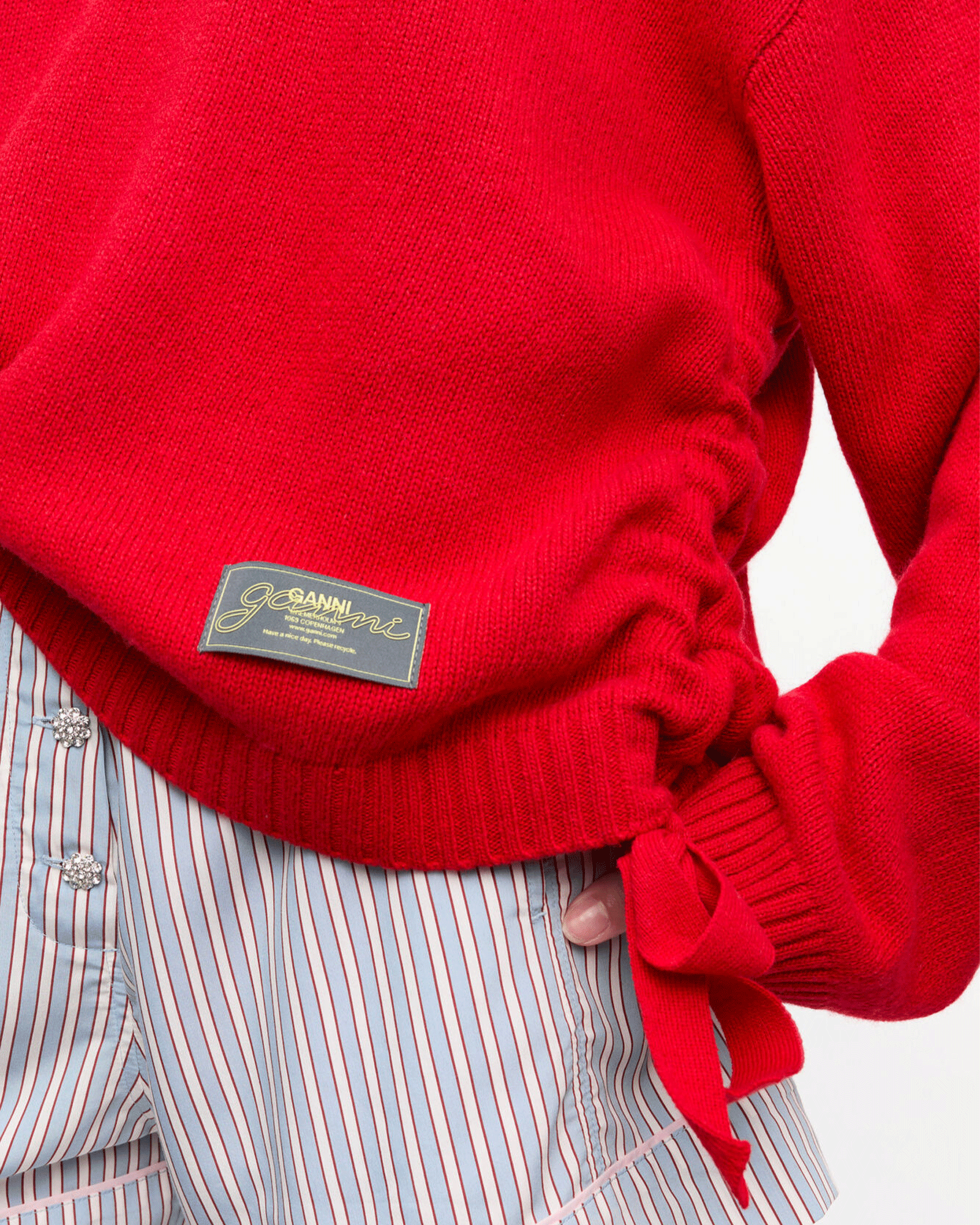 GANNI・Gunny -  FUTURE WOOL MIX OVERSIZED O-NECK / RED