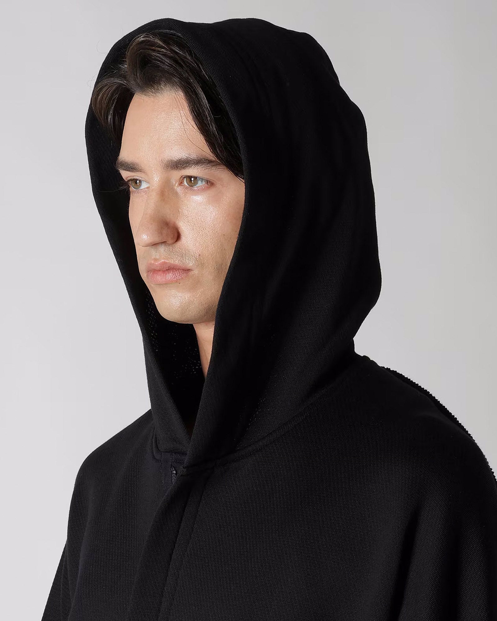 Yohji Yamamoto・ヨウジ ヤマモト - パーカー・フーディ COTTON SMITH POCKET DETAIL UNBALANCED HOODIE / BLACK