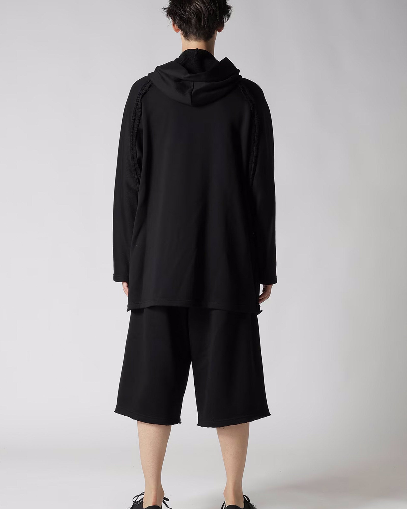 Yohji Yamamoto・ヨウジ ヤマモト - パーカー・フーディ COTTON SMITH POCKET DETAIL UNBALANCED HOODIE / BLACK