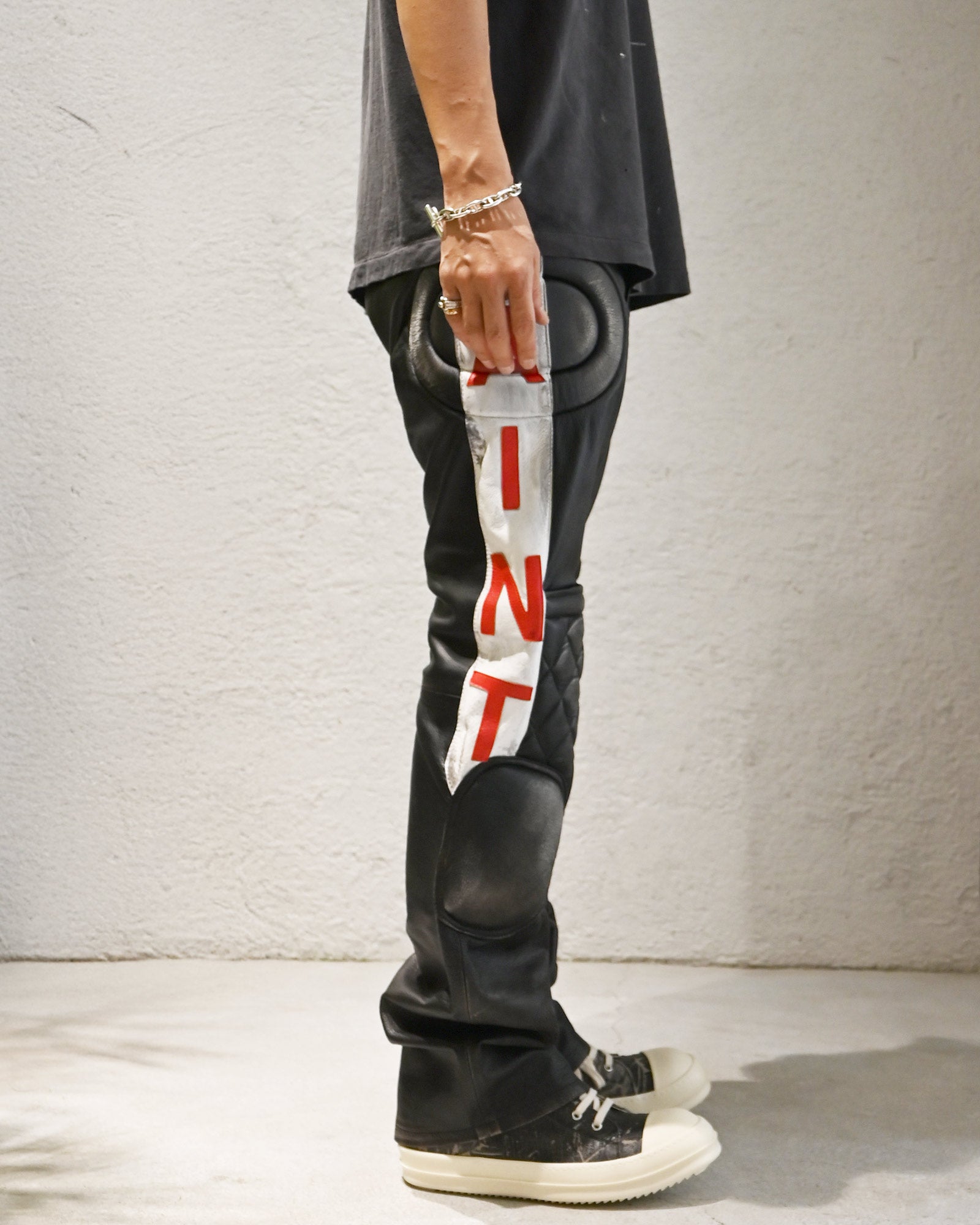 ©SAINT M××××××・セントマイケル - パンツ LEATHER PANTS/RACER / BLACK