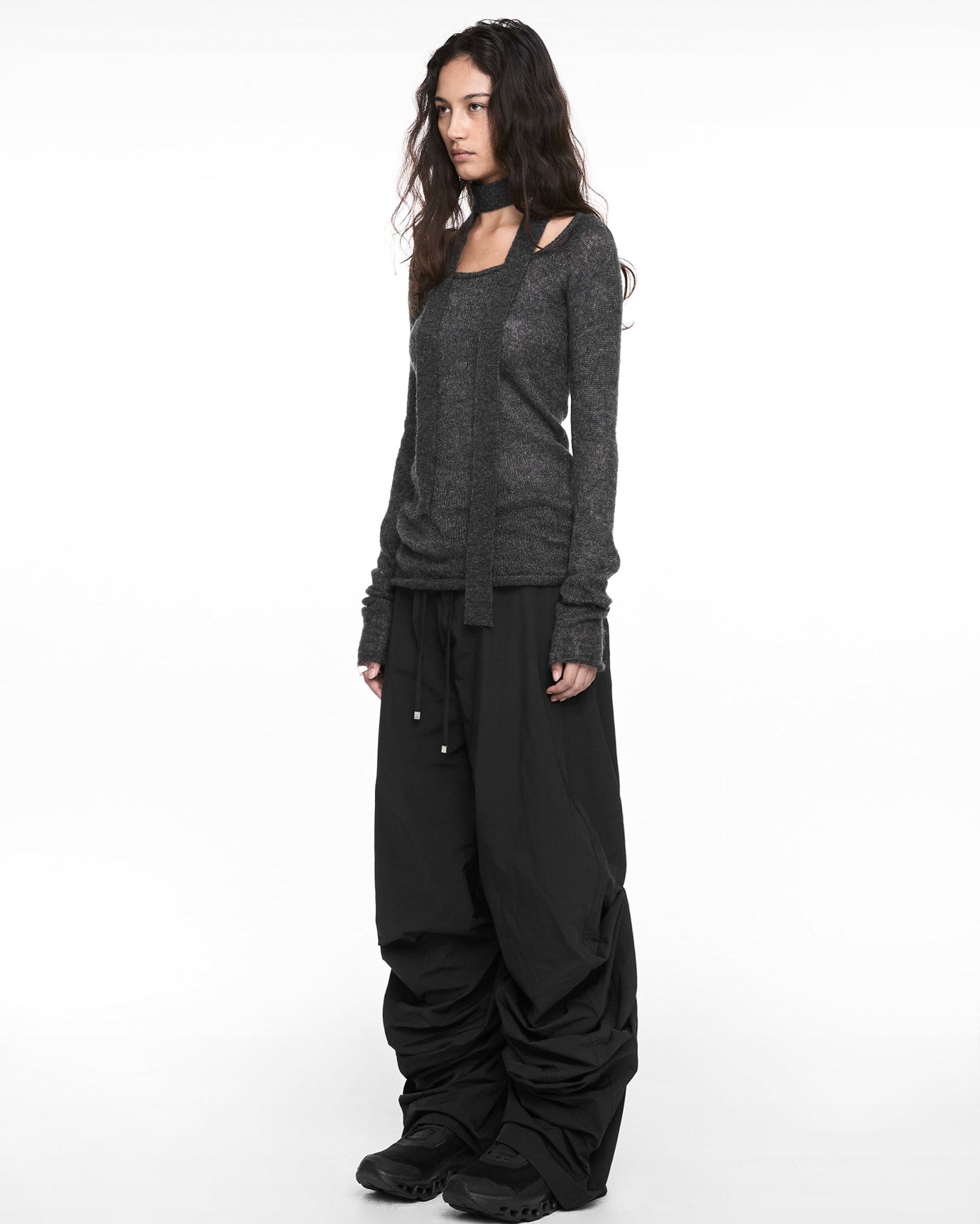 NACHE・Nache -  PINTUCK NYLON PANTS / BLACK