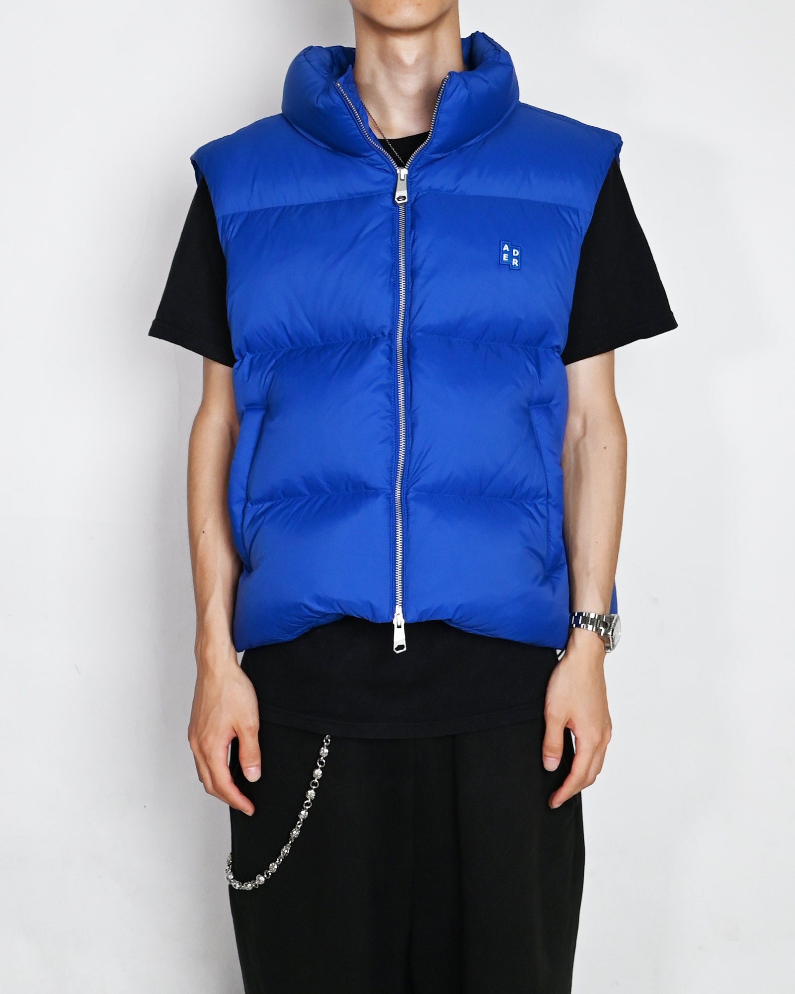 Ader Error・アーダーエラー - ダウンジャケット TRS TAG PUFFER VEST 01 / BLUE
