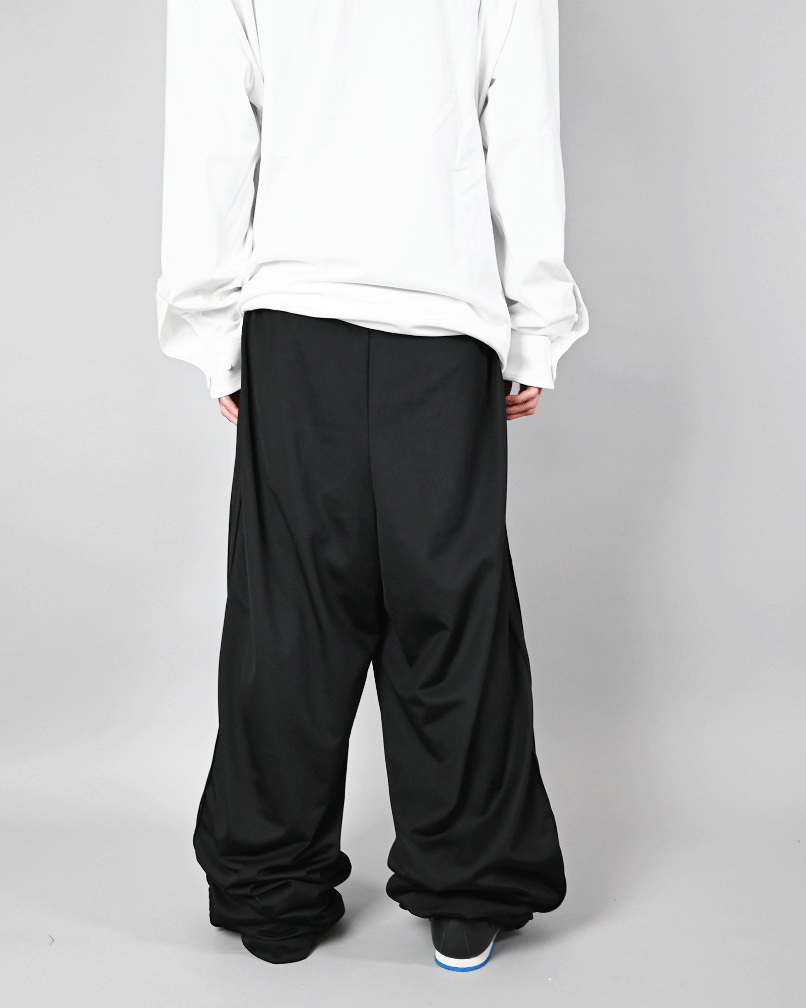 VETEMENTS・ヴェトモン - ジャージ・トラックパンツ CRYPTOCURRENCY TRACKSUIT PANTS / BLACK