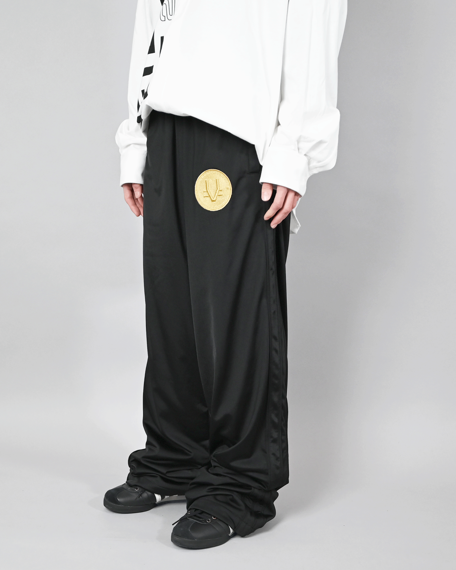 VETEMENTS・ヴェトモン - ジャージ・トラックパンツ CRYPTOCURRENCY TRACKSUIT PANTS / BLACK