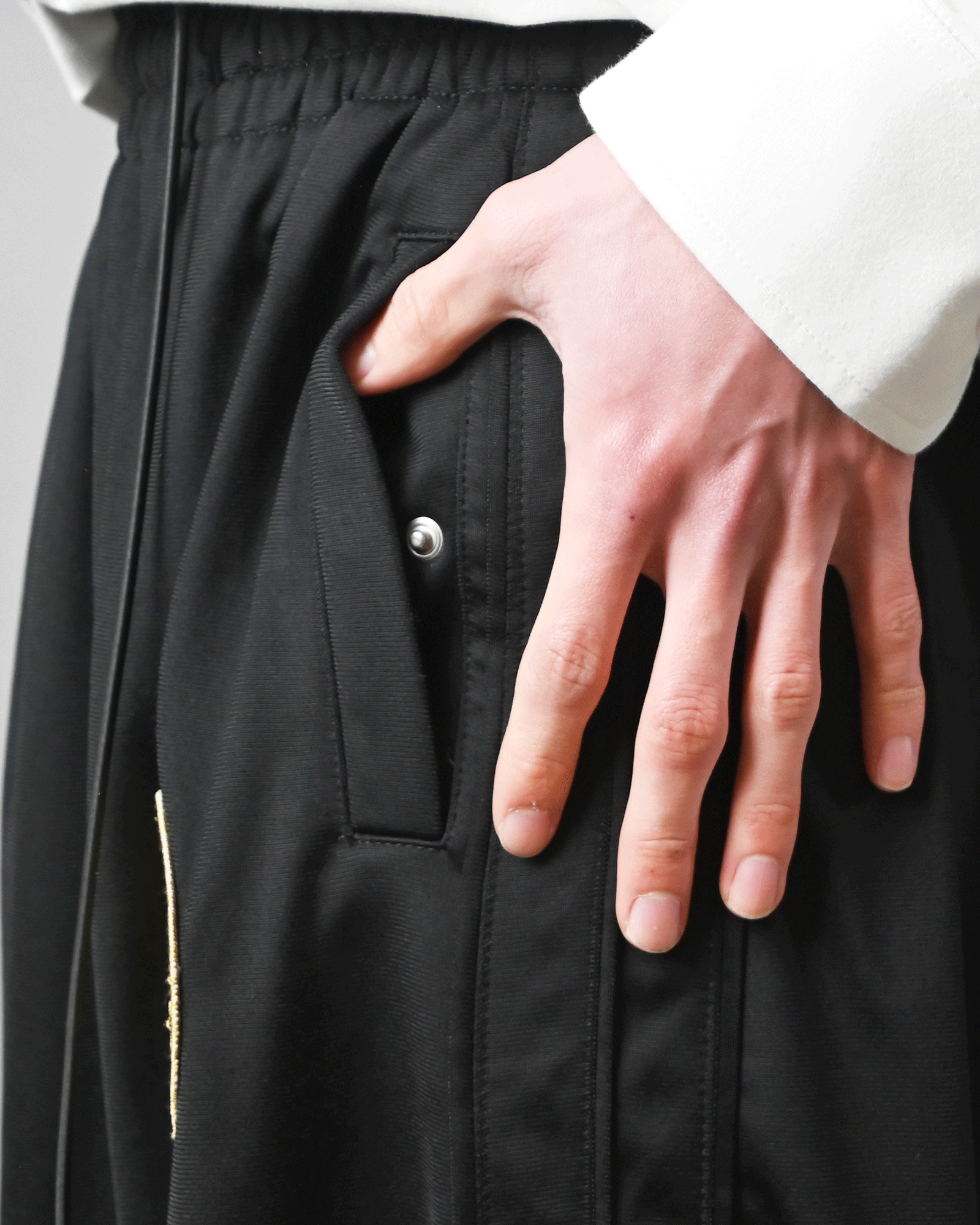 VETEMENTS・ヴェトモン - ジャージ・トラックパンツ CRYPTOCURRENCY TRACKSUIT PANTS / BLACK