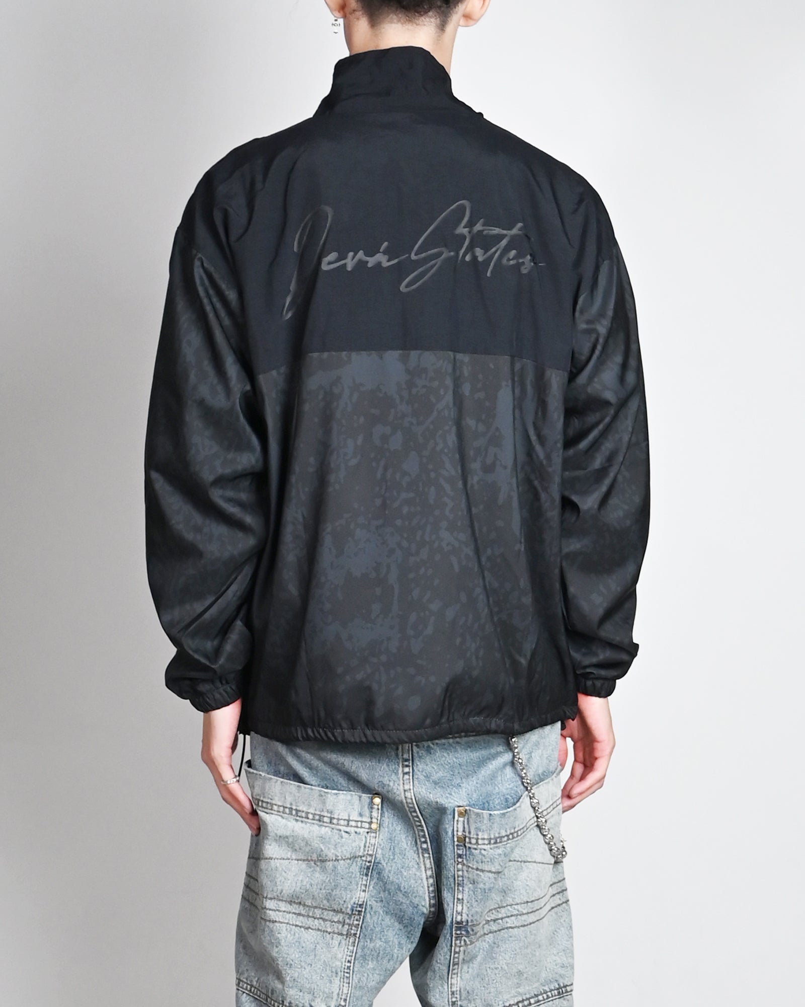 DEVA STATES・ディーヴァ ステイツ - ナイロンジャケット WINDBREAKER JACKET - MICRO / BLACK