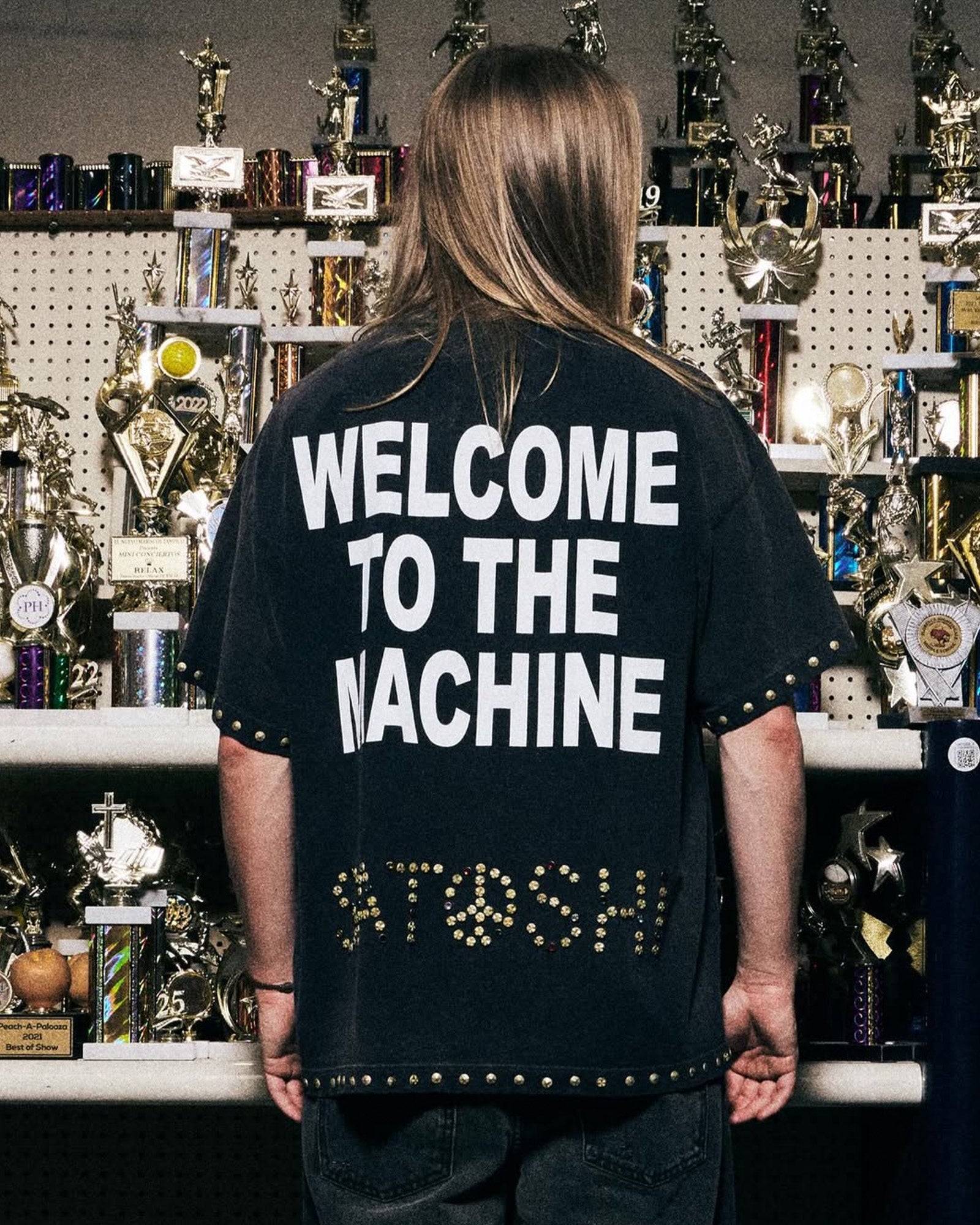 SATOSHI NAKAMOTO・サトシナカモト - Tシャツ・カットソー WELCOME TO THE MACHINE TEE / WASHED BLACK