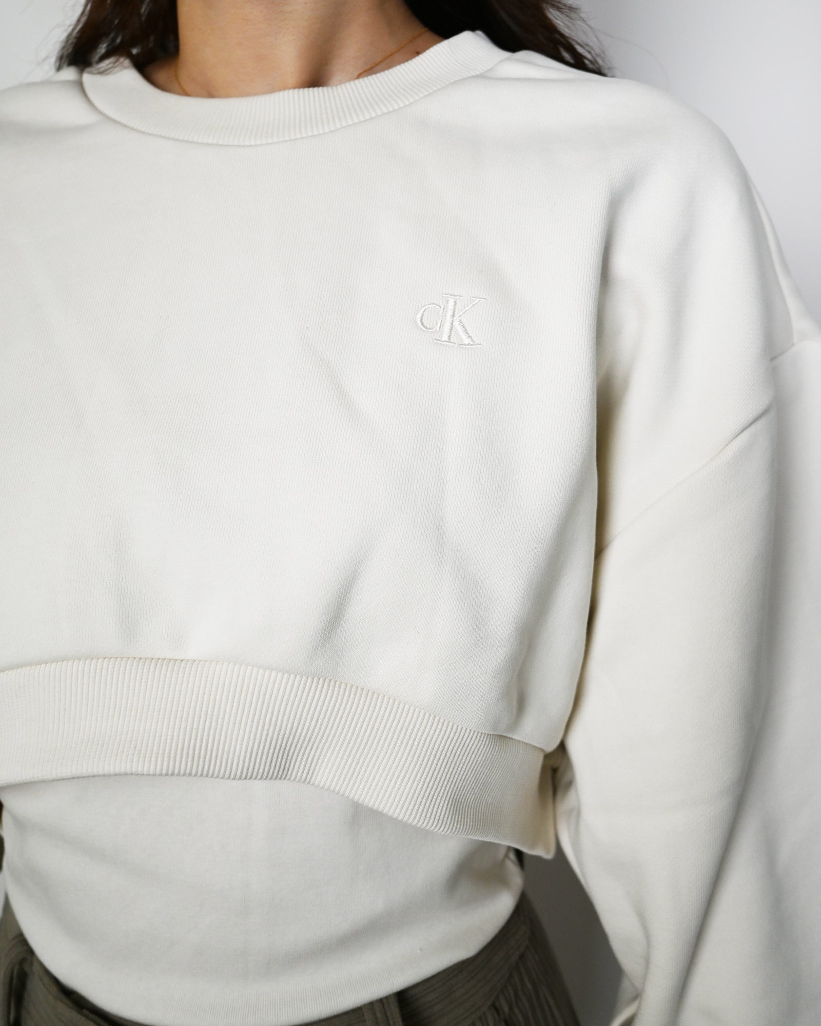 Calvin Klein・カルバン クライン - スウェット A-2-IN-1 CREW PULLOVER / IVORY