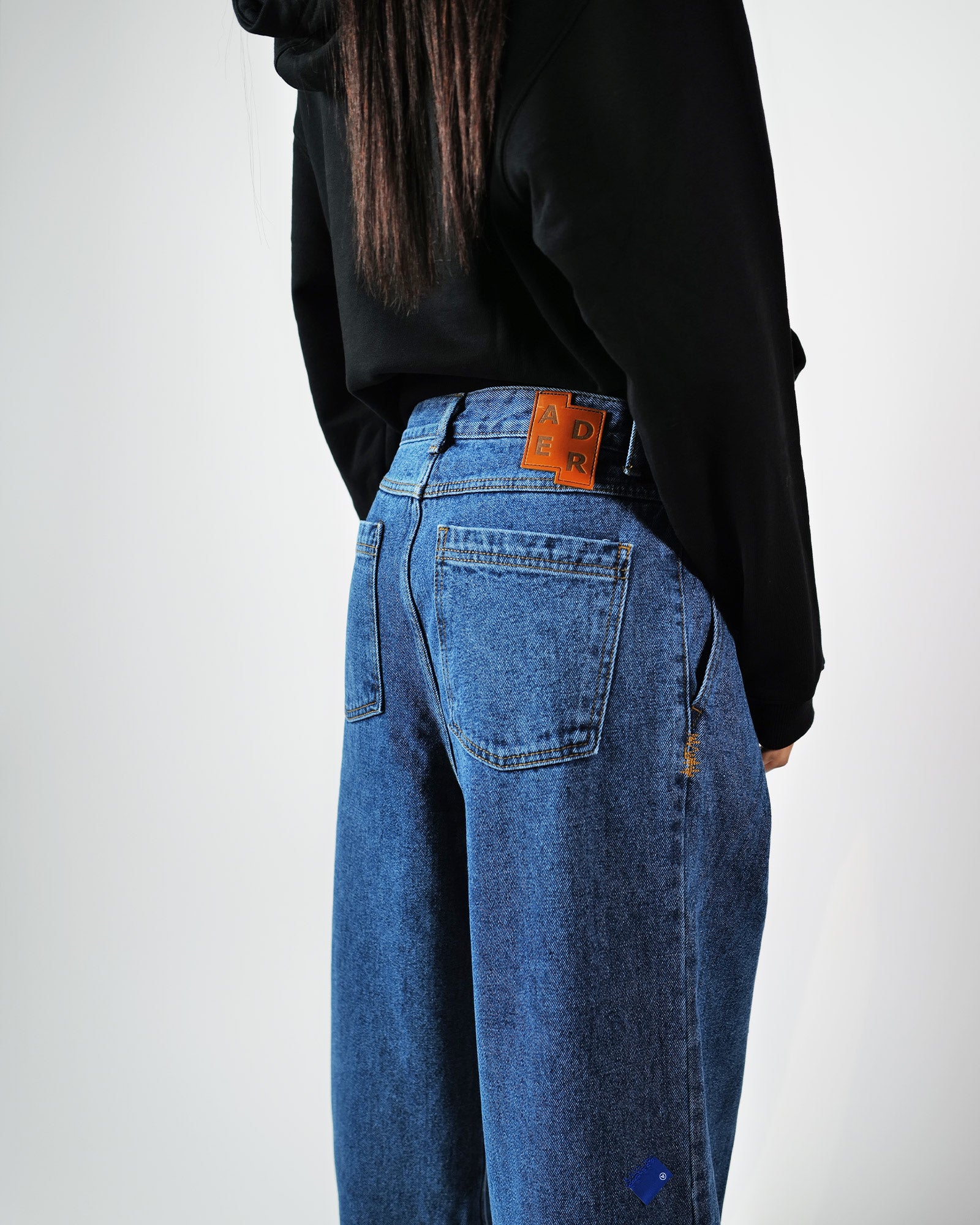 Ader Error・アーダーエラー - デニムパンツ SV TAG JEANS / BLUE