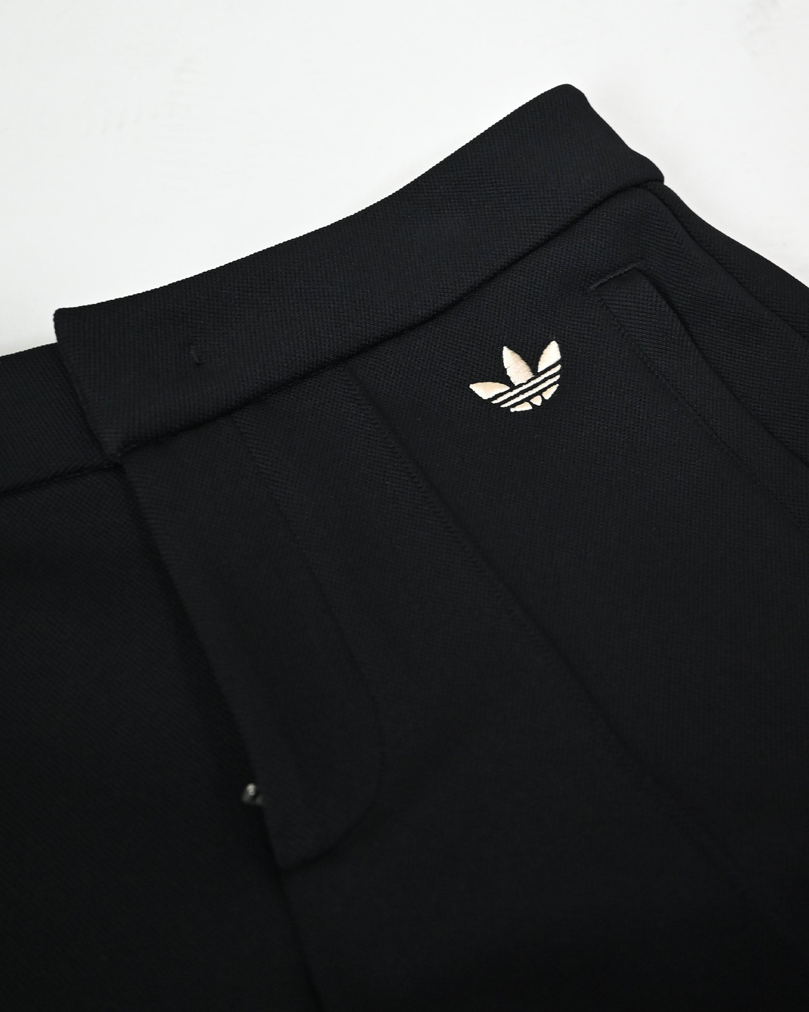 adidas・アディダス - ジャージ・トラックパンツ WB W PIQUE TP / BLACK / WALES BONNER