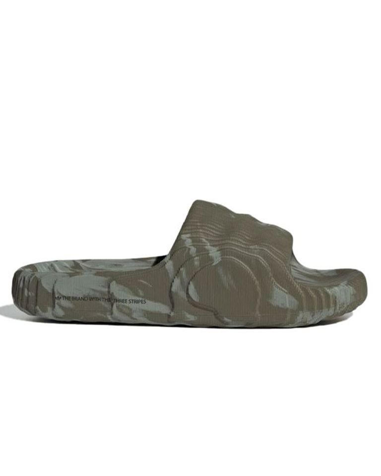 adidas・adidas -  ADILETTE 22 / OLIVE