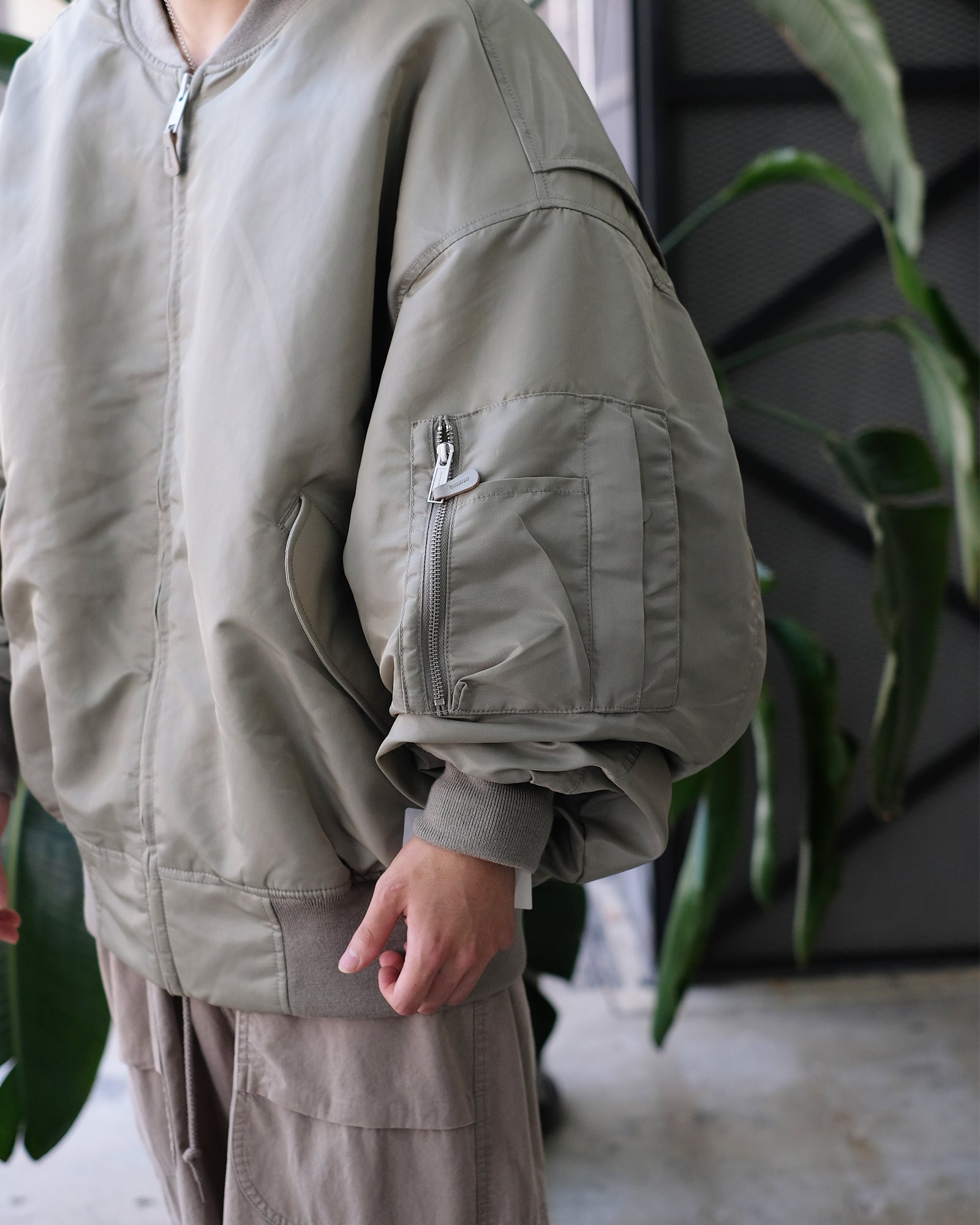 Entire studios・エンタイアスタジオ - ナイロンジャケット BROAD BOMBER / GREY