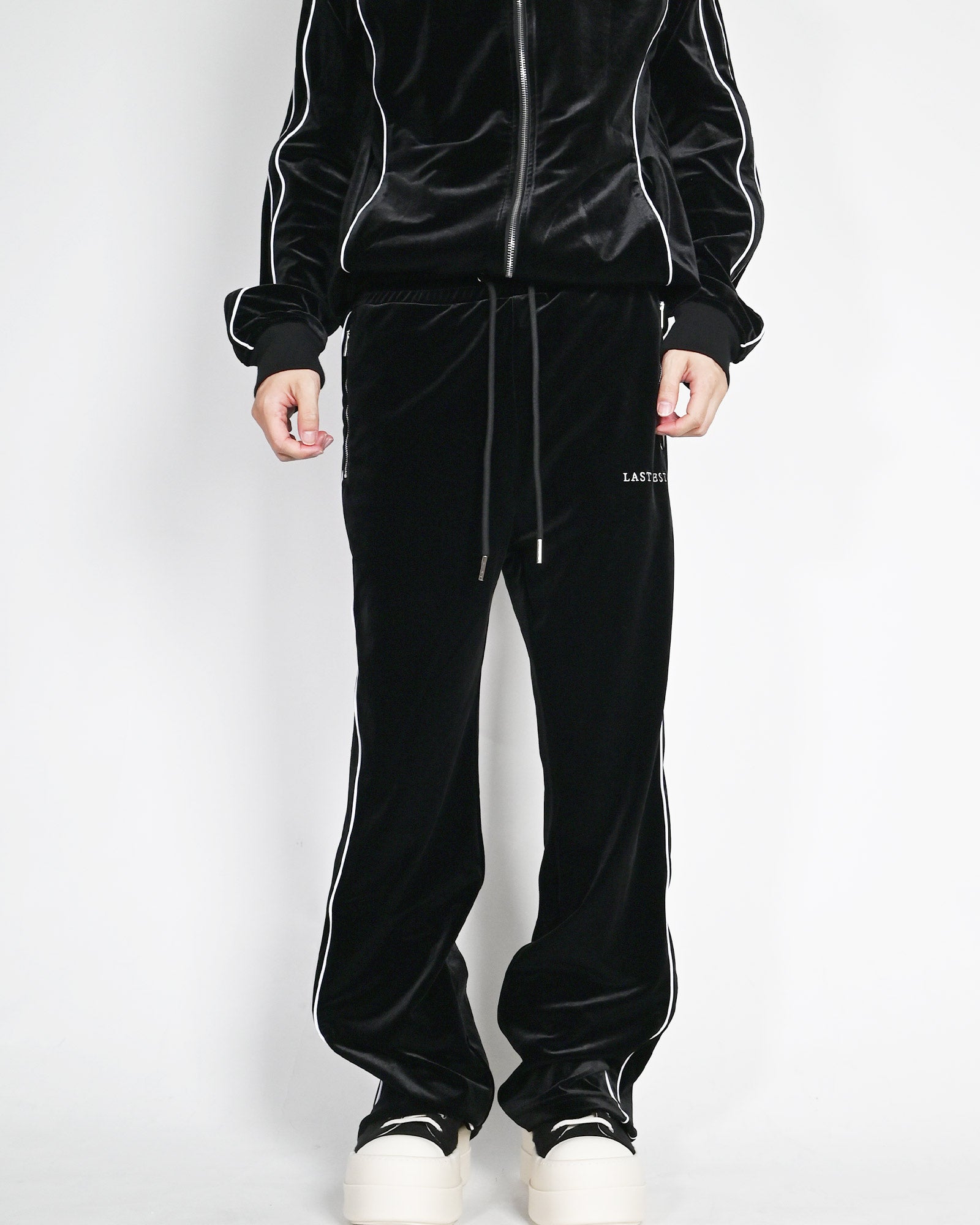 LAST NEST・ラストネスト - ジャージ・トラックパンツ VELOUR TRACK PANTS V2 / BLACK