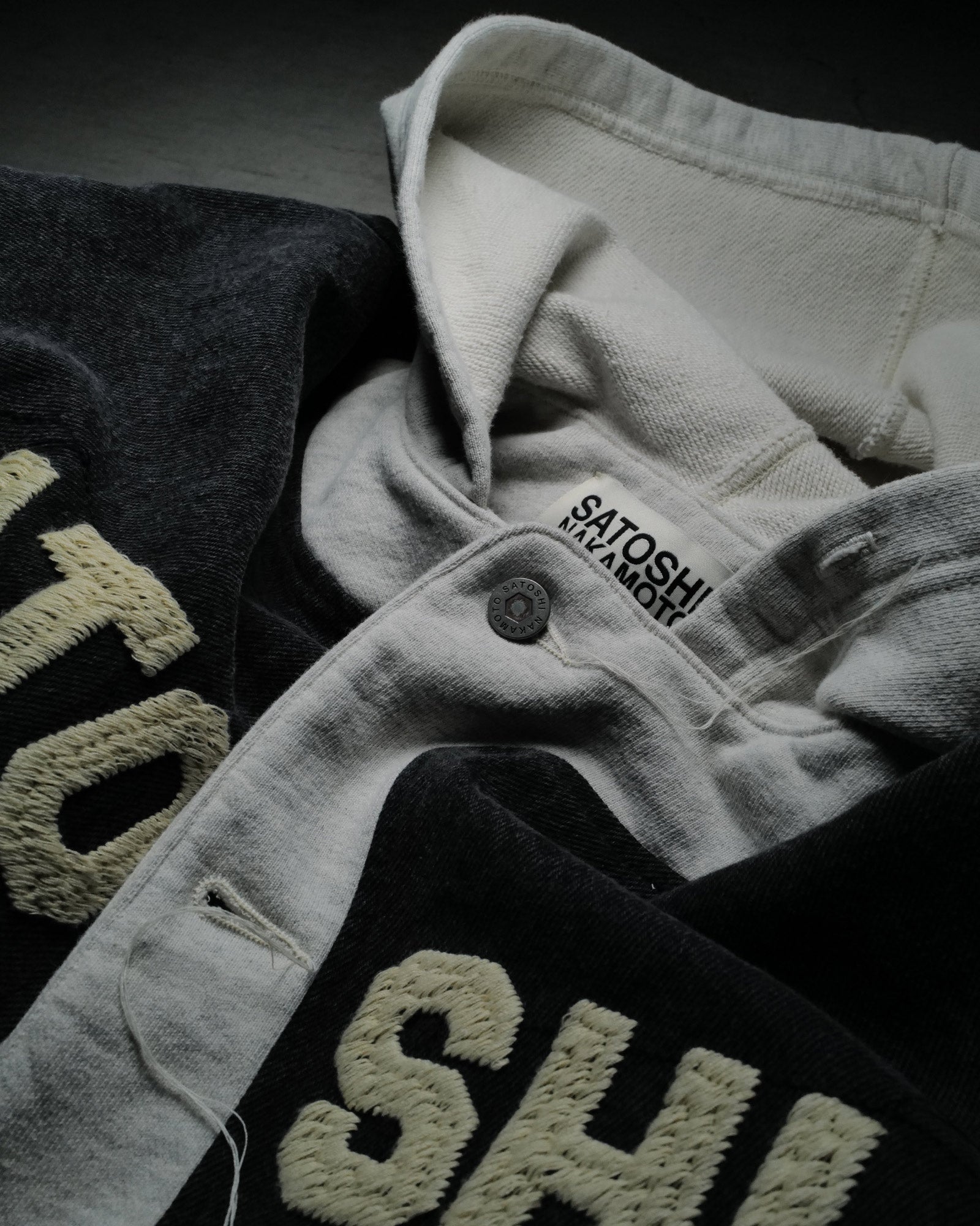 SATOSHI NAKAMOTO・サトシナカモト - パーカー・フーディ KNAPP RANCH BASEBALL HOODIE / BLK/GRY