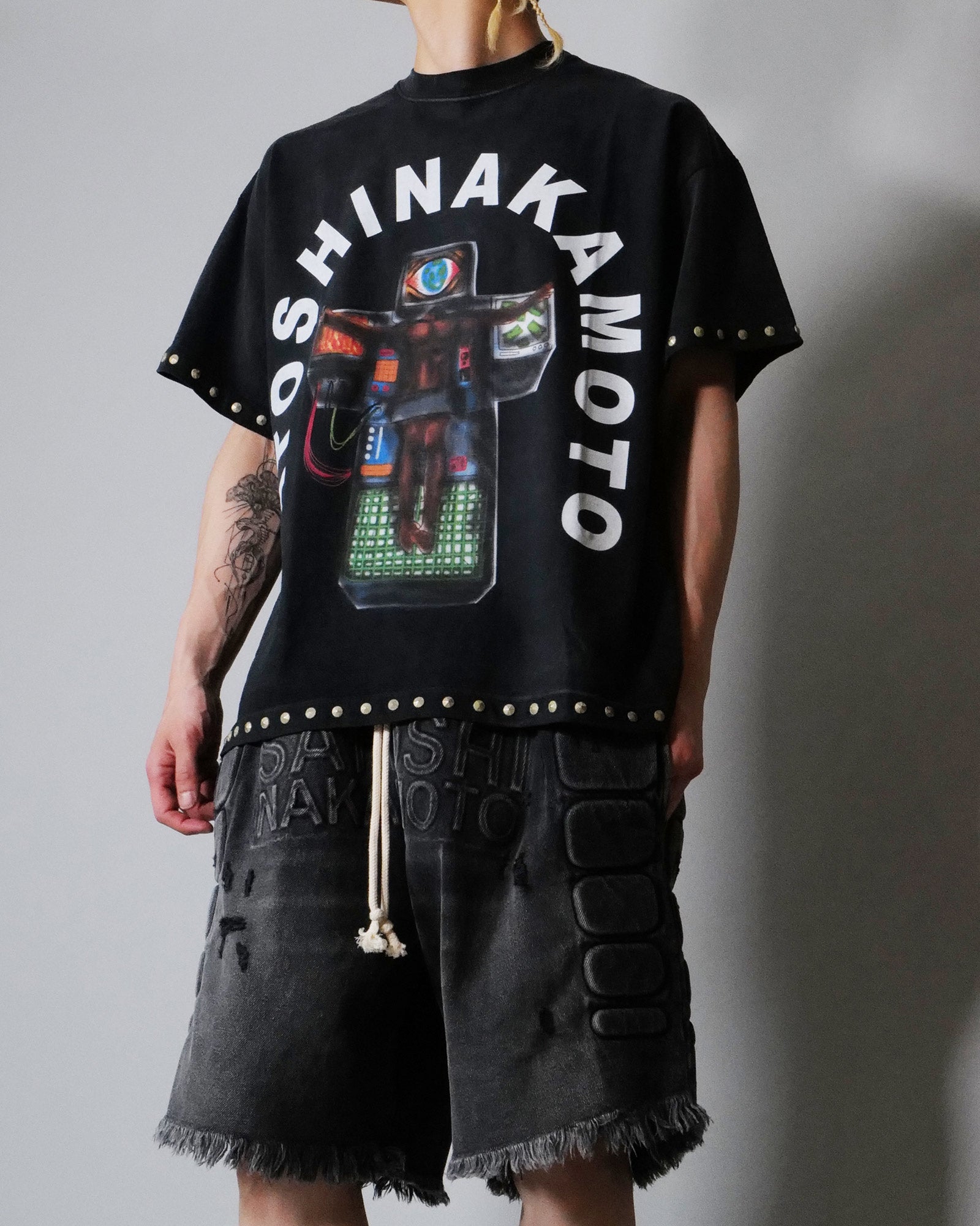 SATOSHI NAKAMOTO・サトシナカモト - Tシャツ・カットソー WELCOME TO THE MACHINE TEE / WASHED BLACK