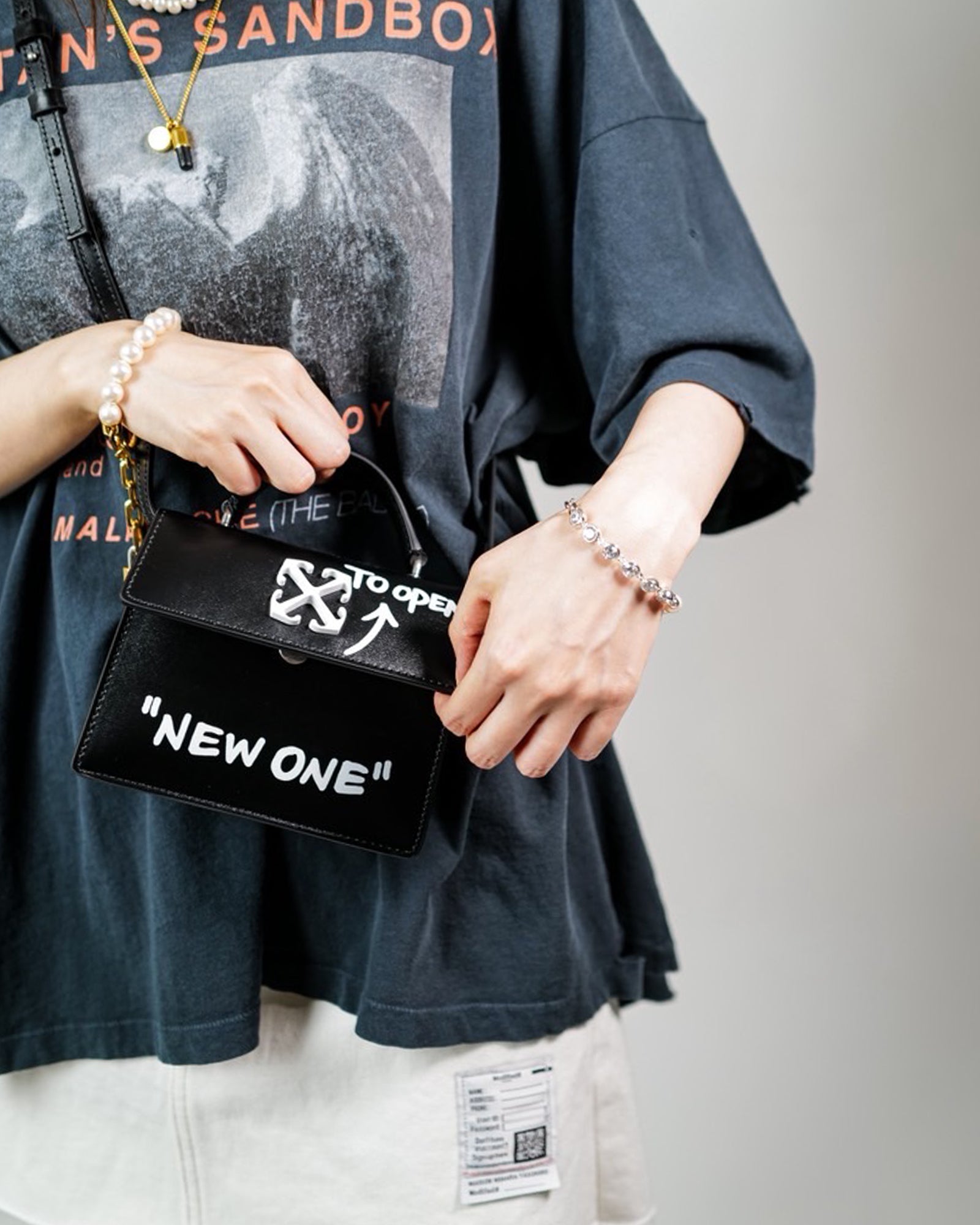 AMBUSH・ambush -  PEARL PADLOCK BRACELET / GOLD