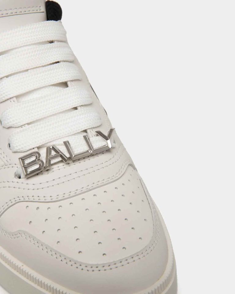 BALLY・barry -  RYKER/WHITE