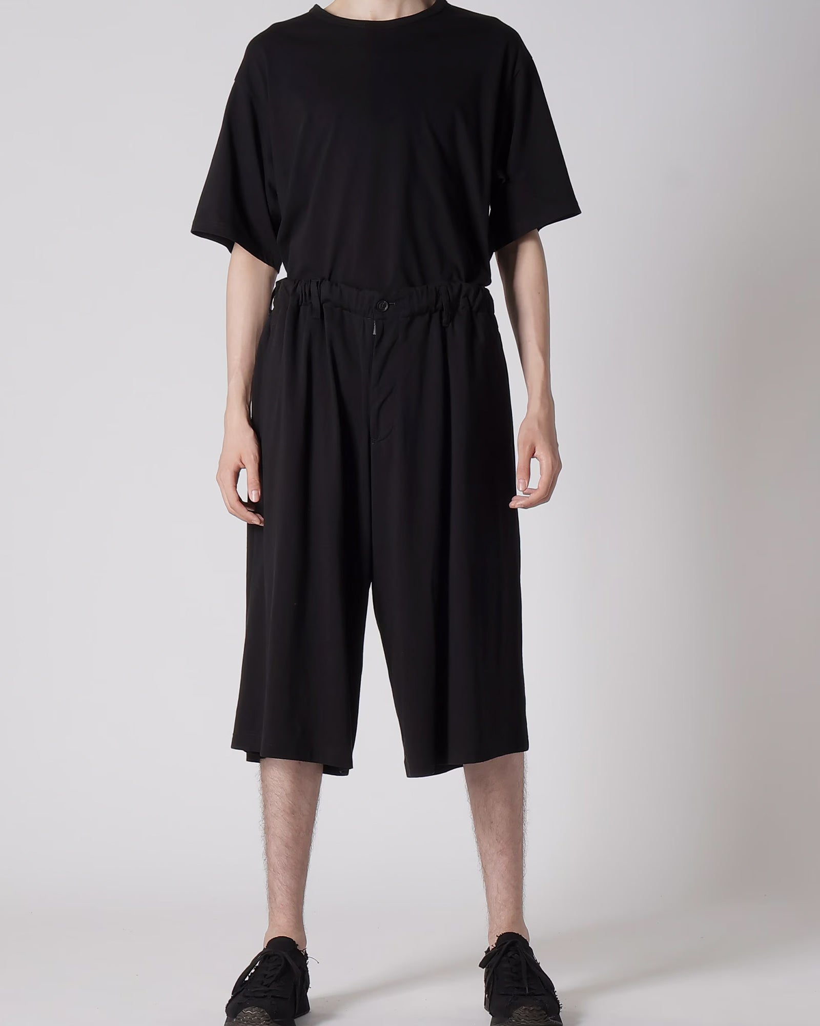 Yohji Yamamoto・ヨウジ ヤマモト - ハーフ・ショートパンツ TUFCOT C/L JERSEY HALF PANTS A / BLACK