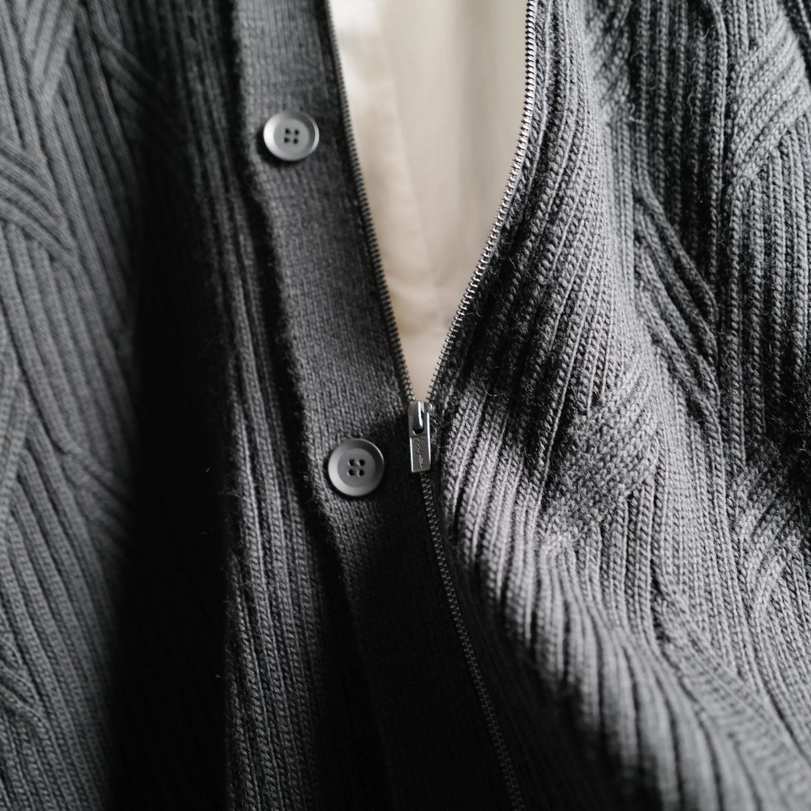 ニット・セーター