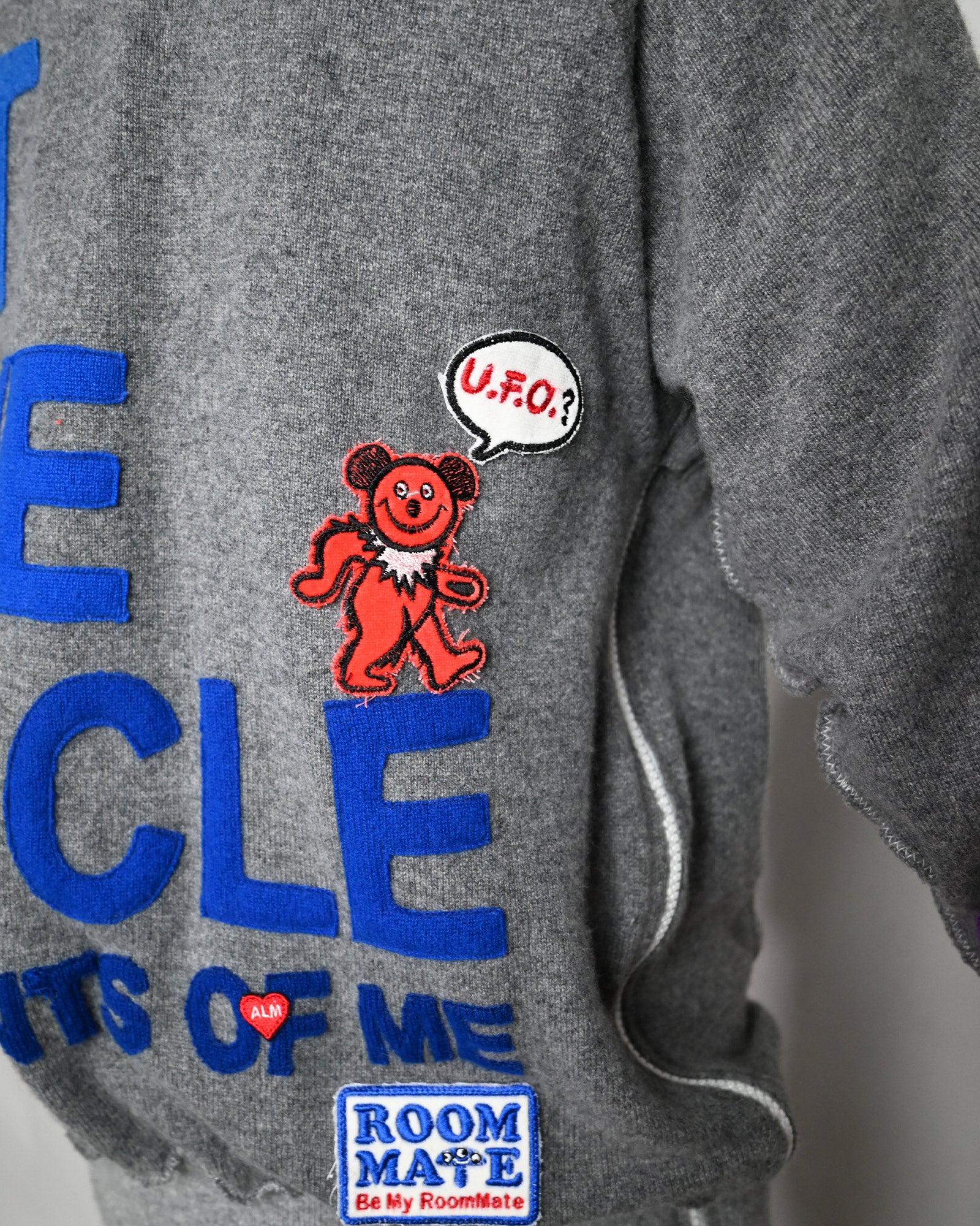 A LOVE MOVEMENT・ア・ラブ・ムーブメント - パーカー・フーディ ALM RECYCLE CASHMERE HOODIE / GREY