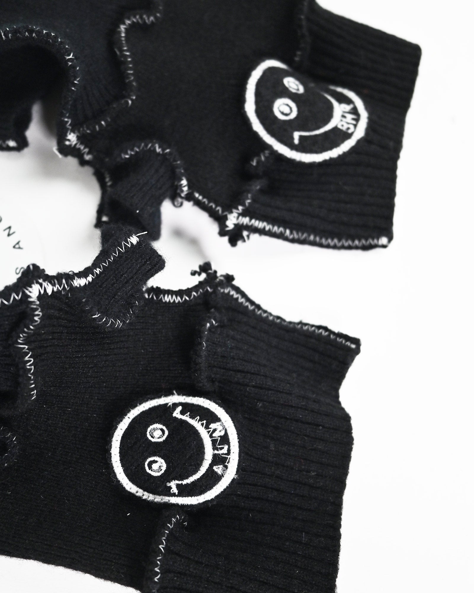 A LOVE MOVEMENT・a love movement -  CASHMERE GLOVES 27 / BLACK