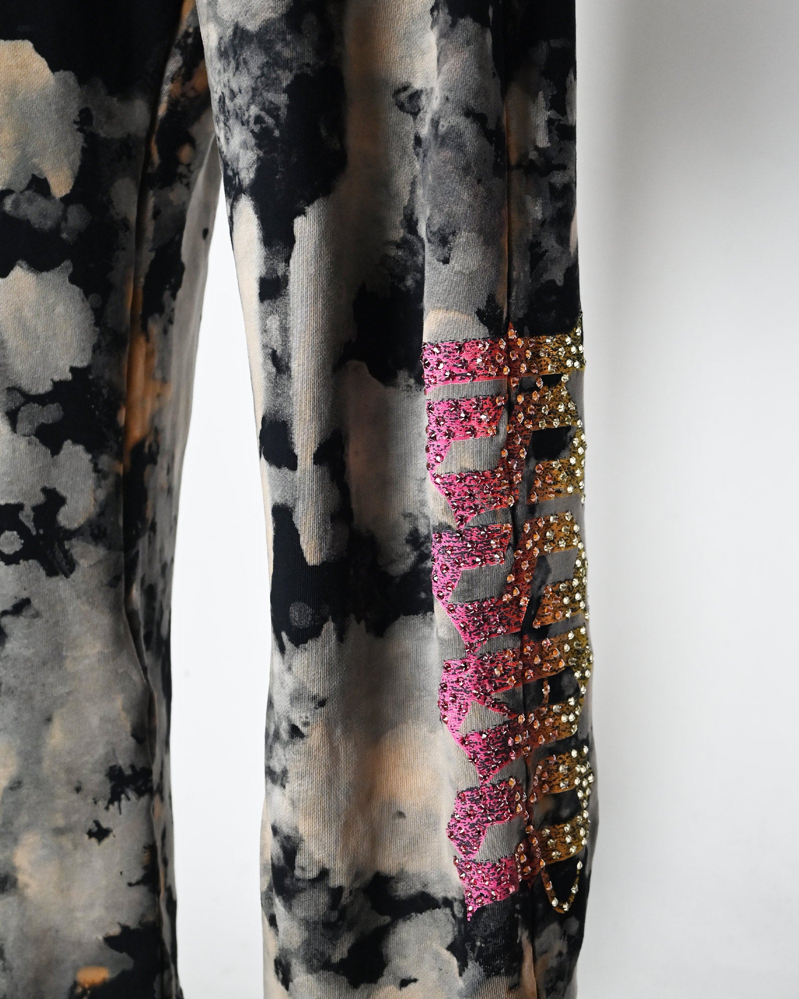 BOSSI・ボッシ スポーツウェア - スウェットパンツ BOSSI SWEATPANTS / BLEACH