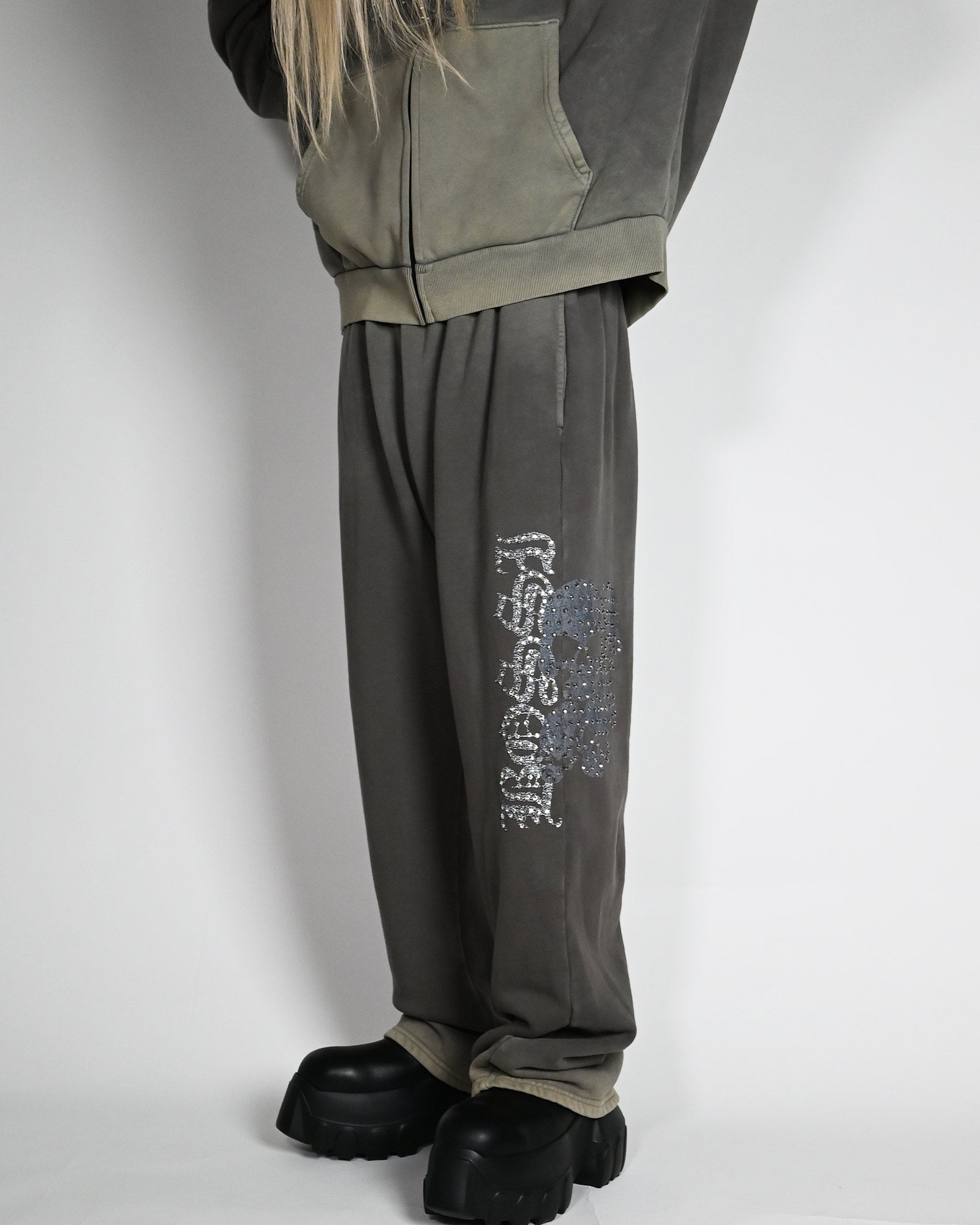 BOSSI・ボッシ スポーツウェア - スウェットパンツ BOSSI SWEATPANTS / GRAY