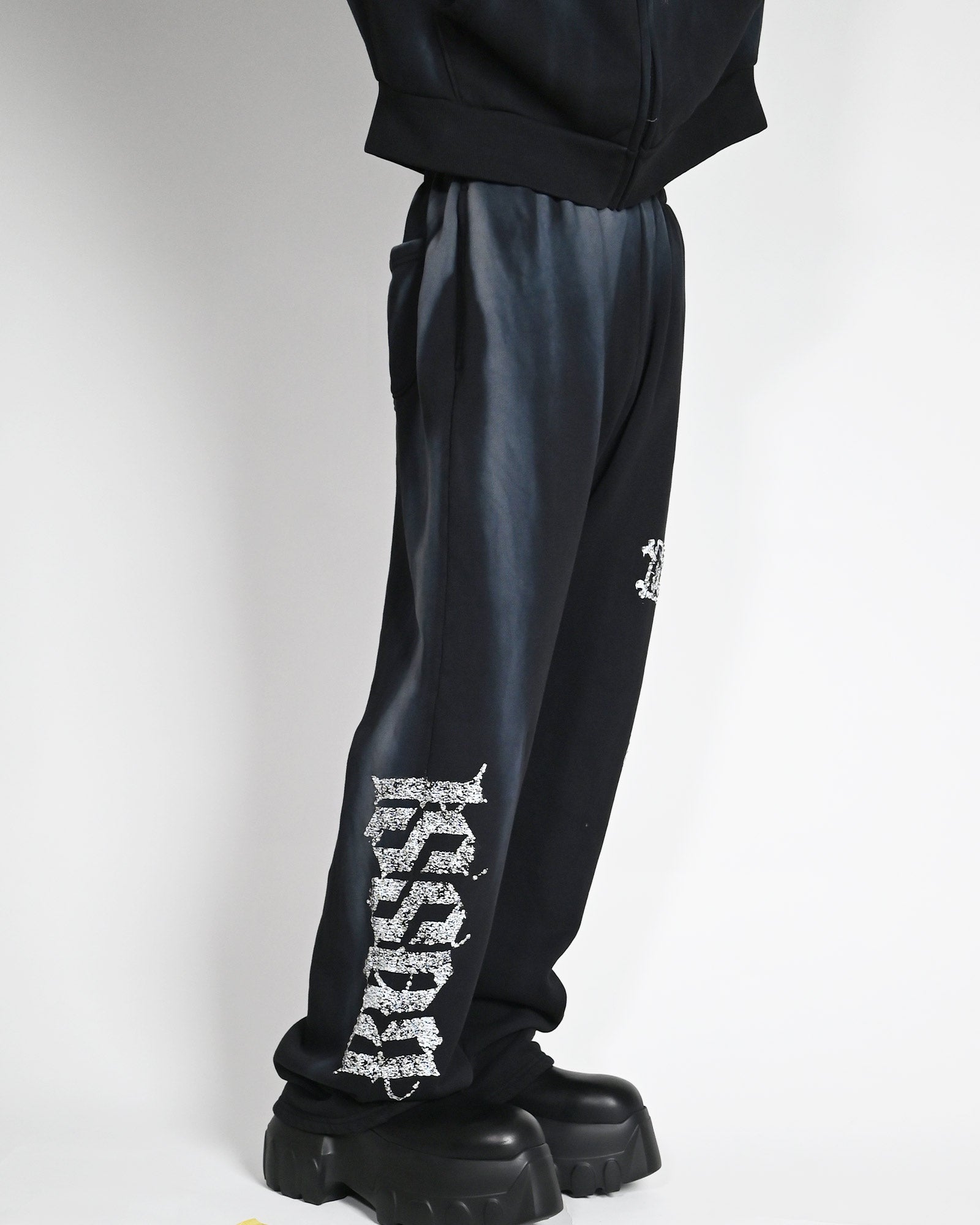 BOSSI・ボッシ スポーツウェア - スウェットパンツ BOSSI SWEATPANTS / NAVY