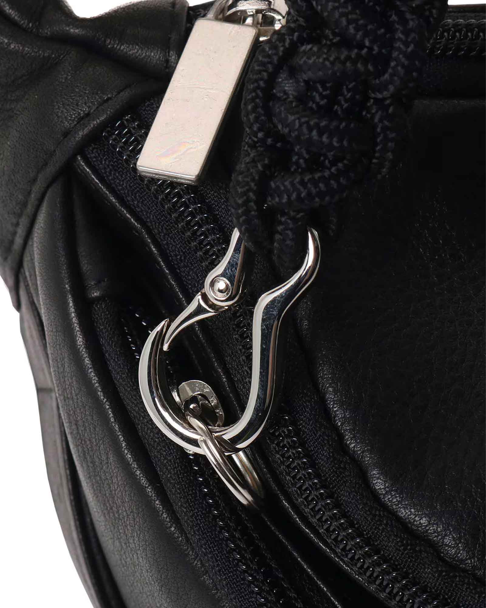 Yohji Yamamoto・ヨウジ ヤマモト - ショルダーバッグ SOFT OIL COW LEATHER BELT BAG