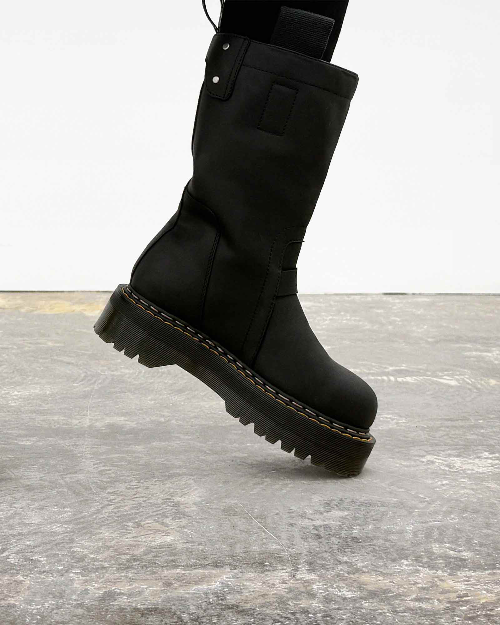 RICK OWENS・rick owens -  QUAD SOLE PULL ON BOOT / BLACK