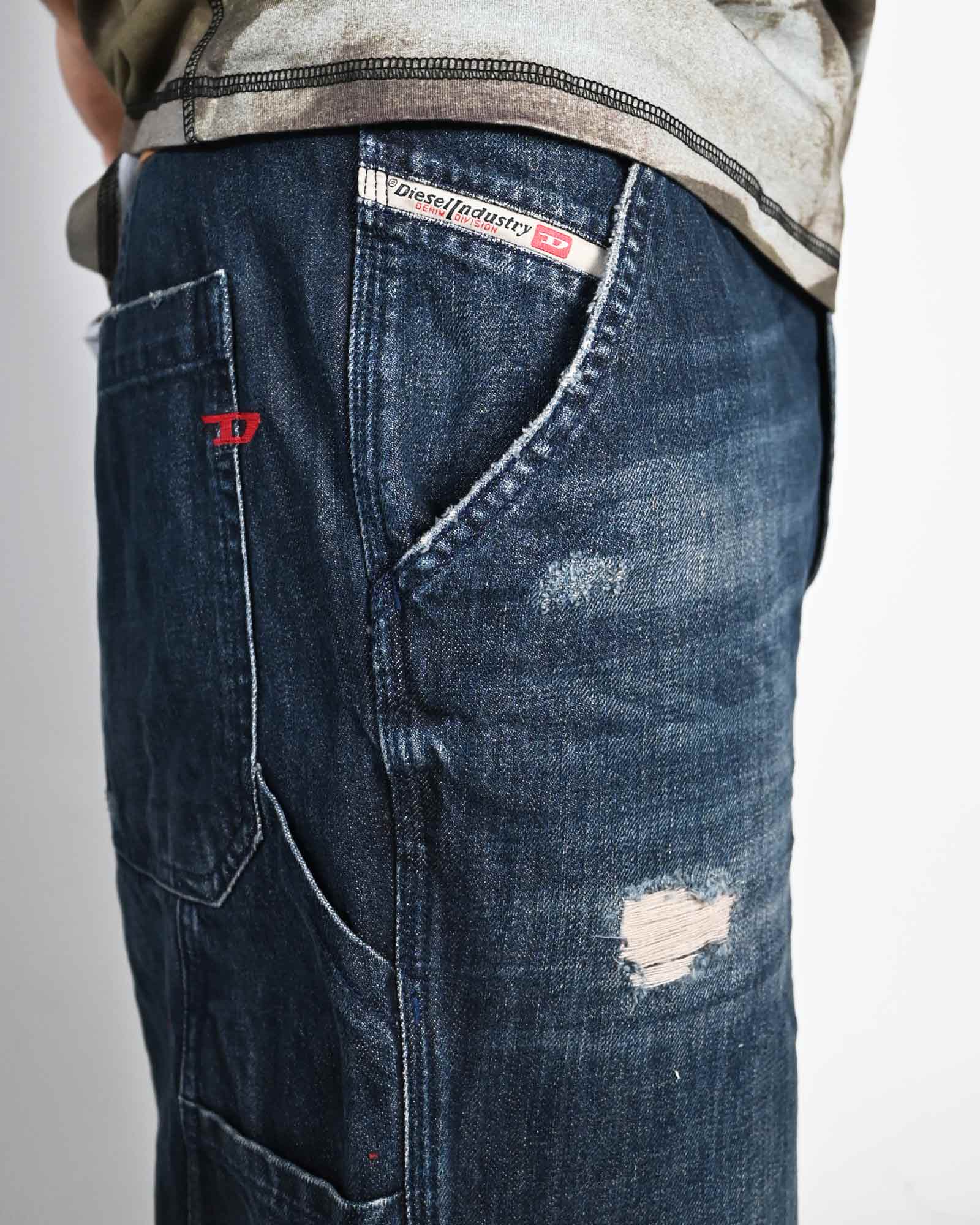 DIESEL・ディーゼル - デニムパンツ D-LIVERY-W-SHORT / INDIGO