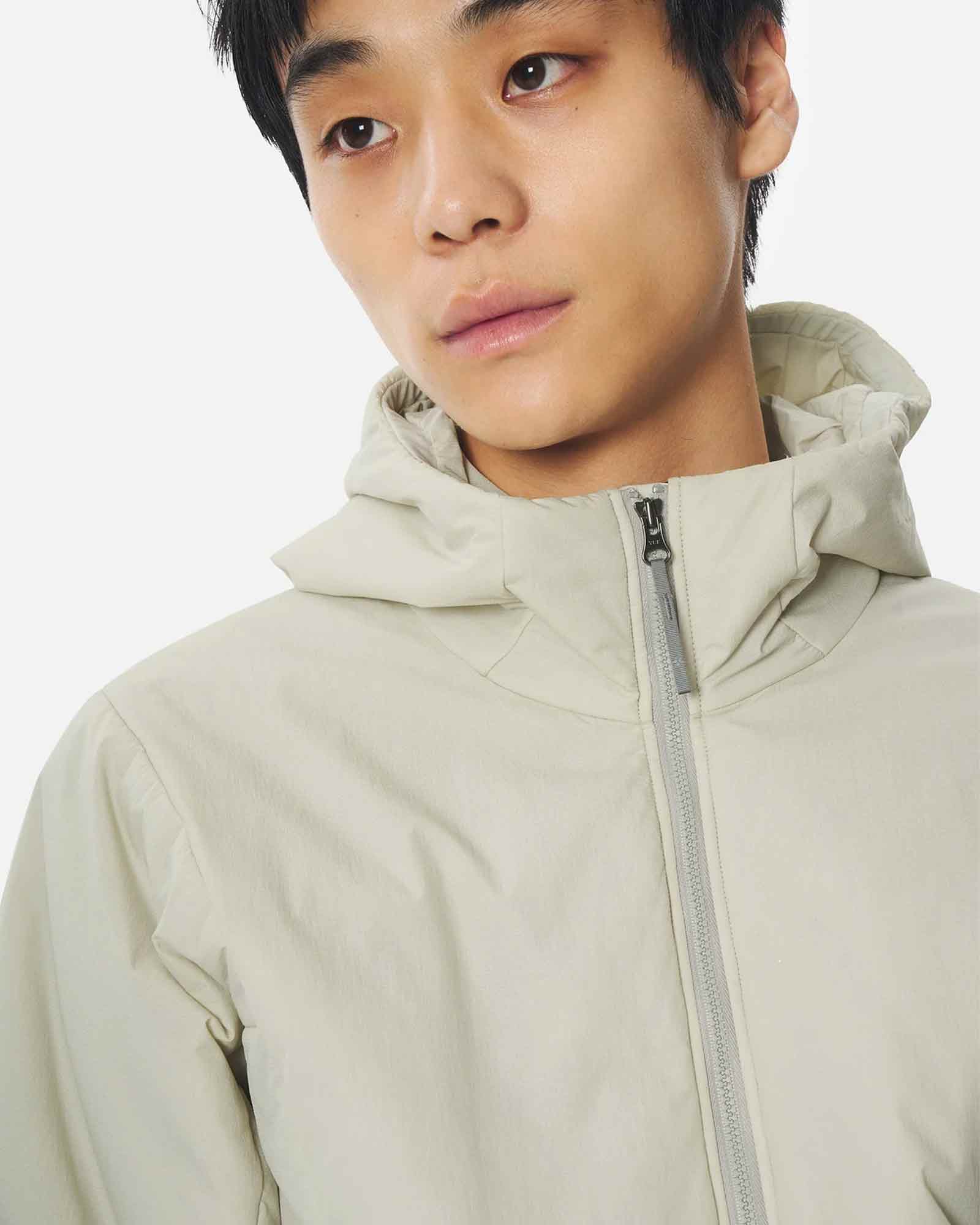 Goldwin・ゴールドウィン - ナイロンジャケット TSUBAI INSULATED HOODIE / DOVE