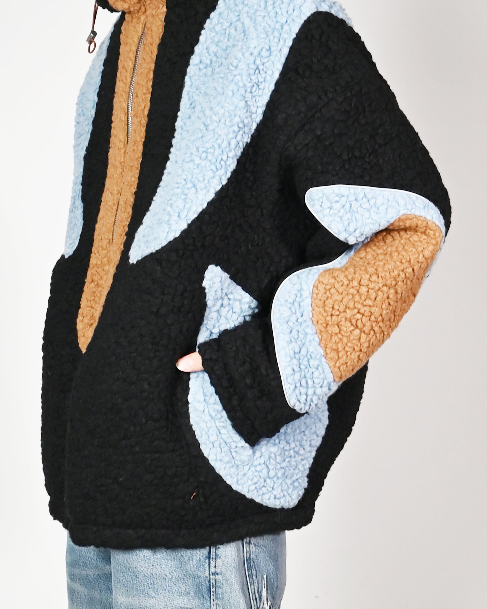 THE WORLD IS YOURS・ザ ワールド イズ ユアーズ - アウター・ジャケット BOA FLEECE JACKET / LIGHT BLUE/BLACK/BROWN