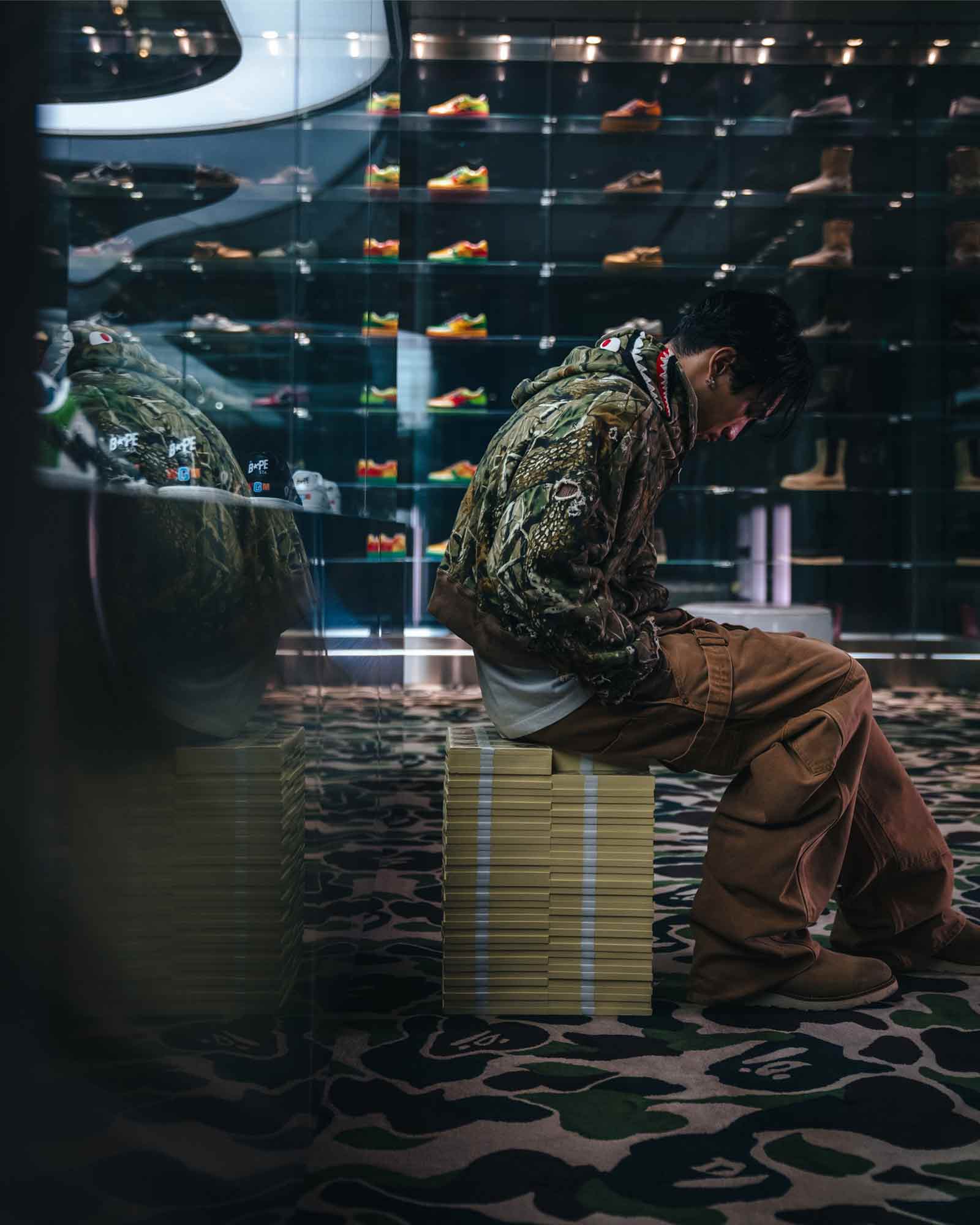 ©SAINT M××××××・セントマイケル - トップス BAPE_ZIP HOODIE/SAHARK / CAMO