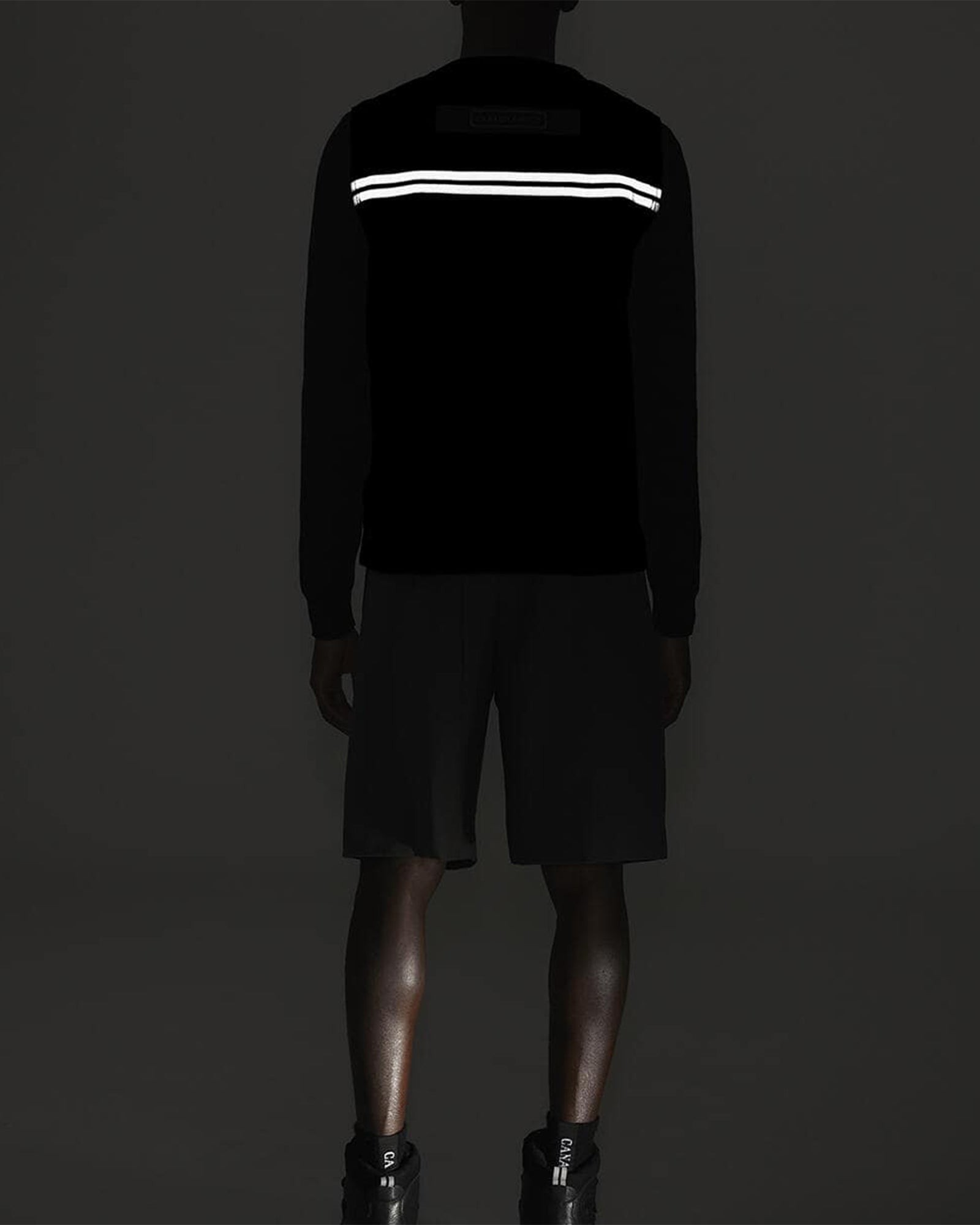 CANADA GOOSE・カナダグース - ダウンジャケット CANMORE VEST / BLACK