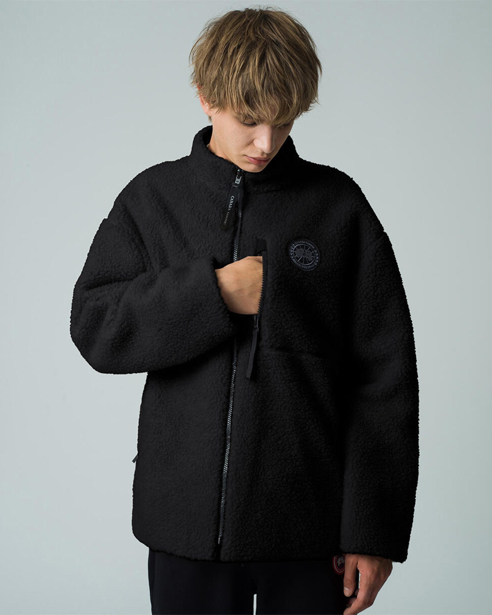 CANADA GOOSE・カナダグース - ダウンジャケット 2463MBA KINROSS REVERSIBLE FLEECE JACKETS BLACK LABEL FUSION / BLACK
