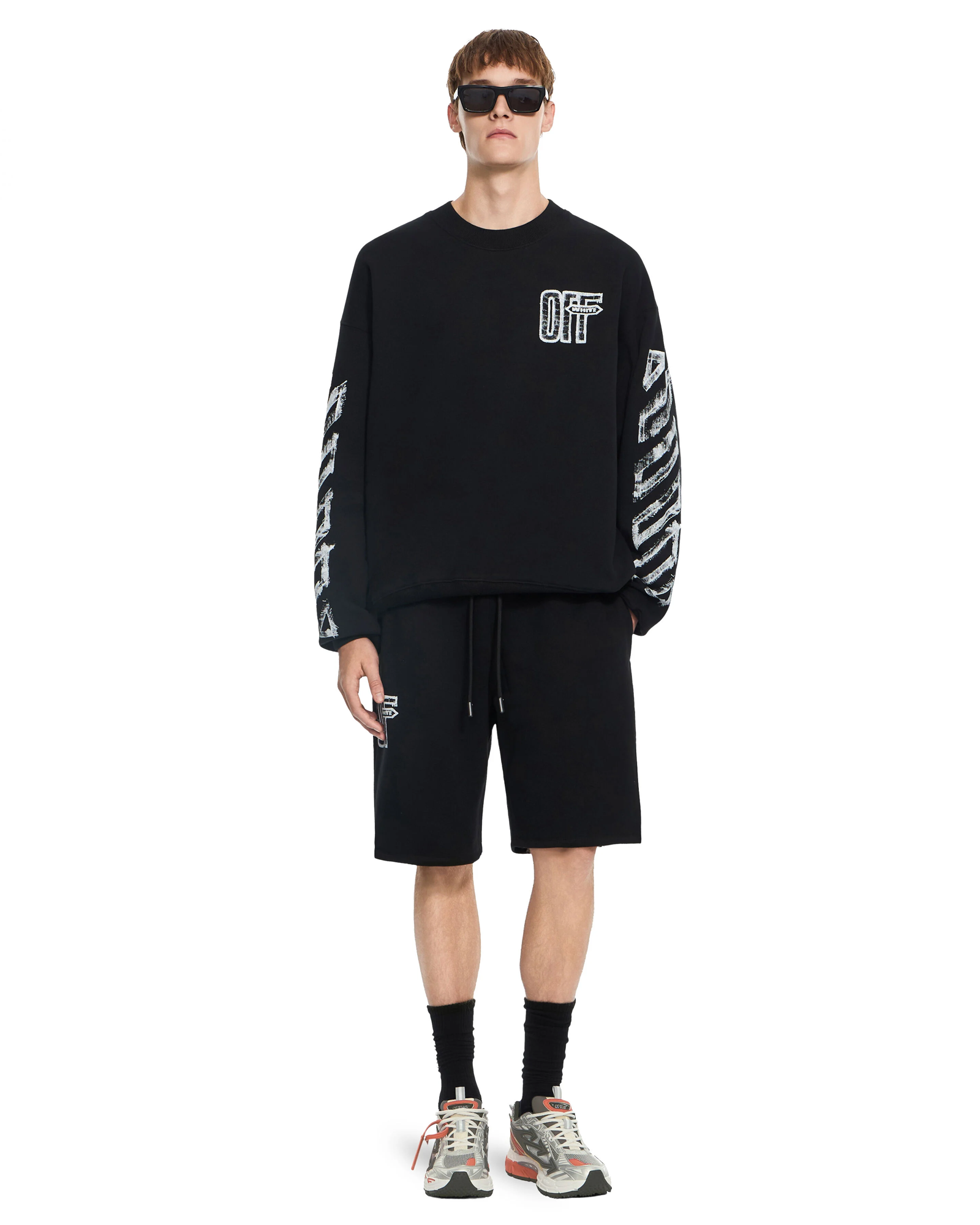 OFF-WHITE・オフホワイト - スウェット MOTION ARROW SKATE CREWNECK / BLACK