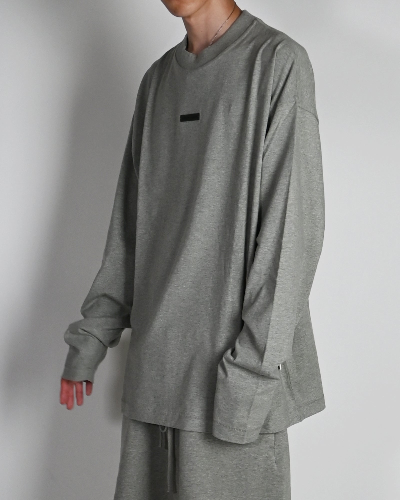 ESSENTIALS・エッセンシャルズ - L/S Tシャツ CLASSIC FIT LS TEE / CONCRETE HEATHER