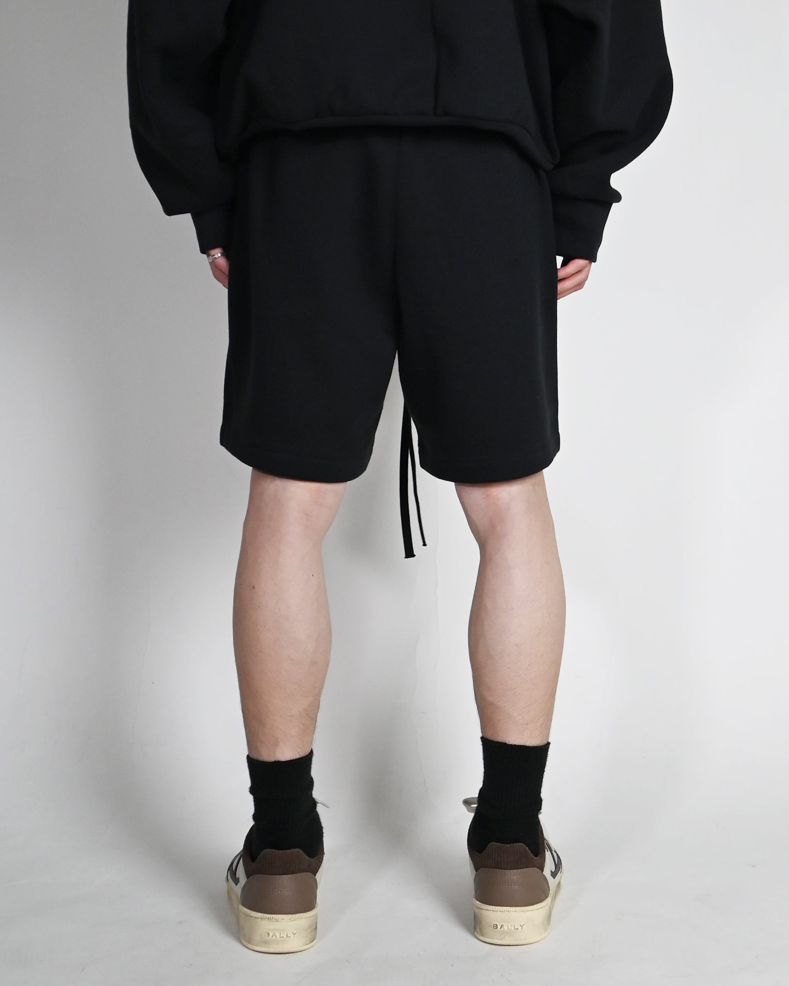 ESSENTIALS・エッセンシャルズ - ハーフ・ショートパンツ SOCCER FLEECE SHORTS / JET BLACK