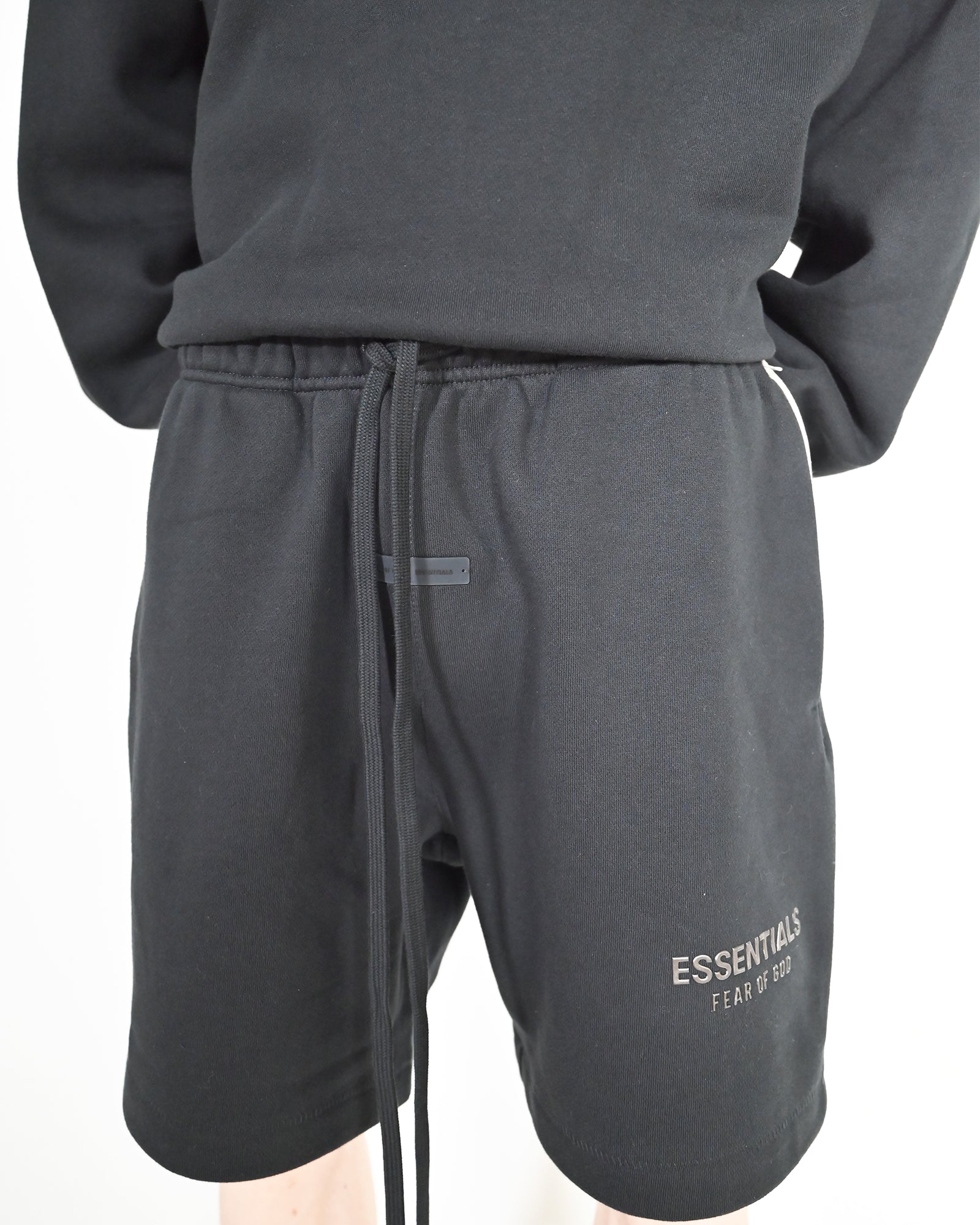 ESSENTIALS・エッセンシャルズ - ハーフ・ショートパンツ SOCCER FLEECE SHORTS / JET BLACK