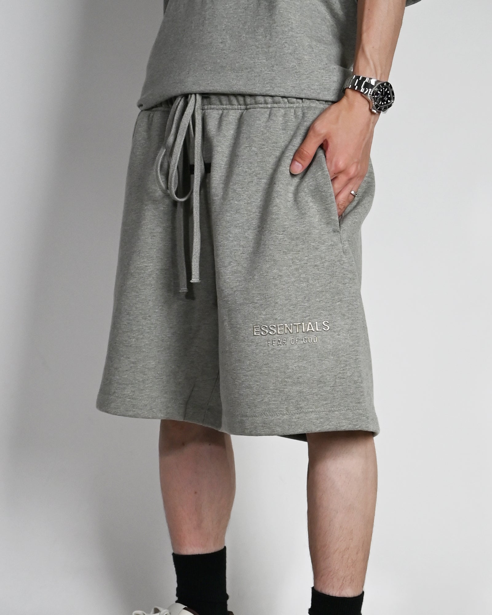 ESSENTIALS・エッセンシャルズ - ハーフ・ショートパンツ SOCCER FLEECE SHORTS / CONCRETE HEATHER