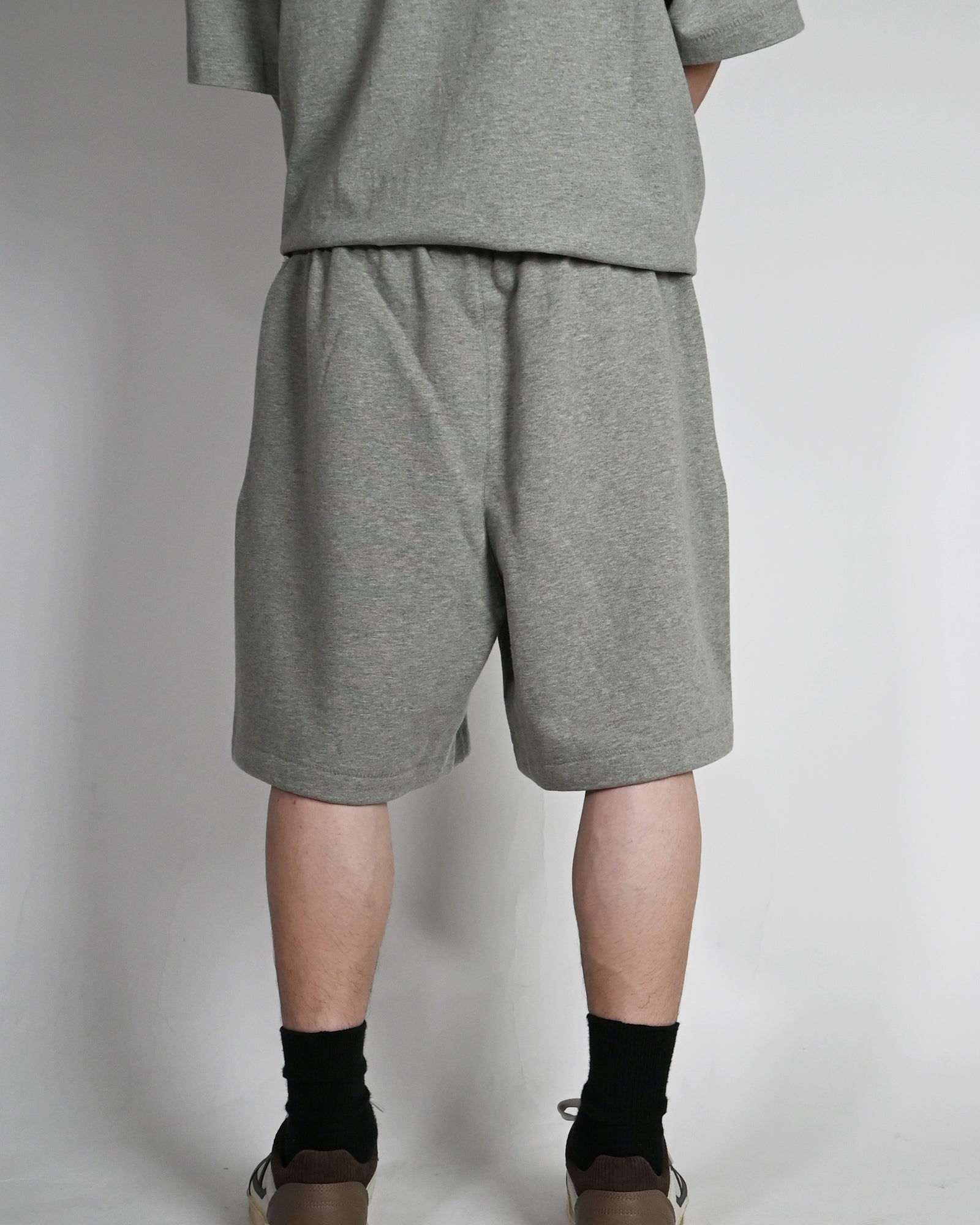 ESSENTIALS・エッセンシャルズ - ハーフ・ショートパンツ SOCCER FLEECE SHORTS / CONCRETE HEATHER