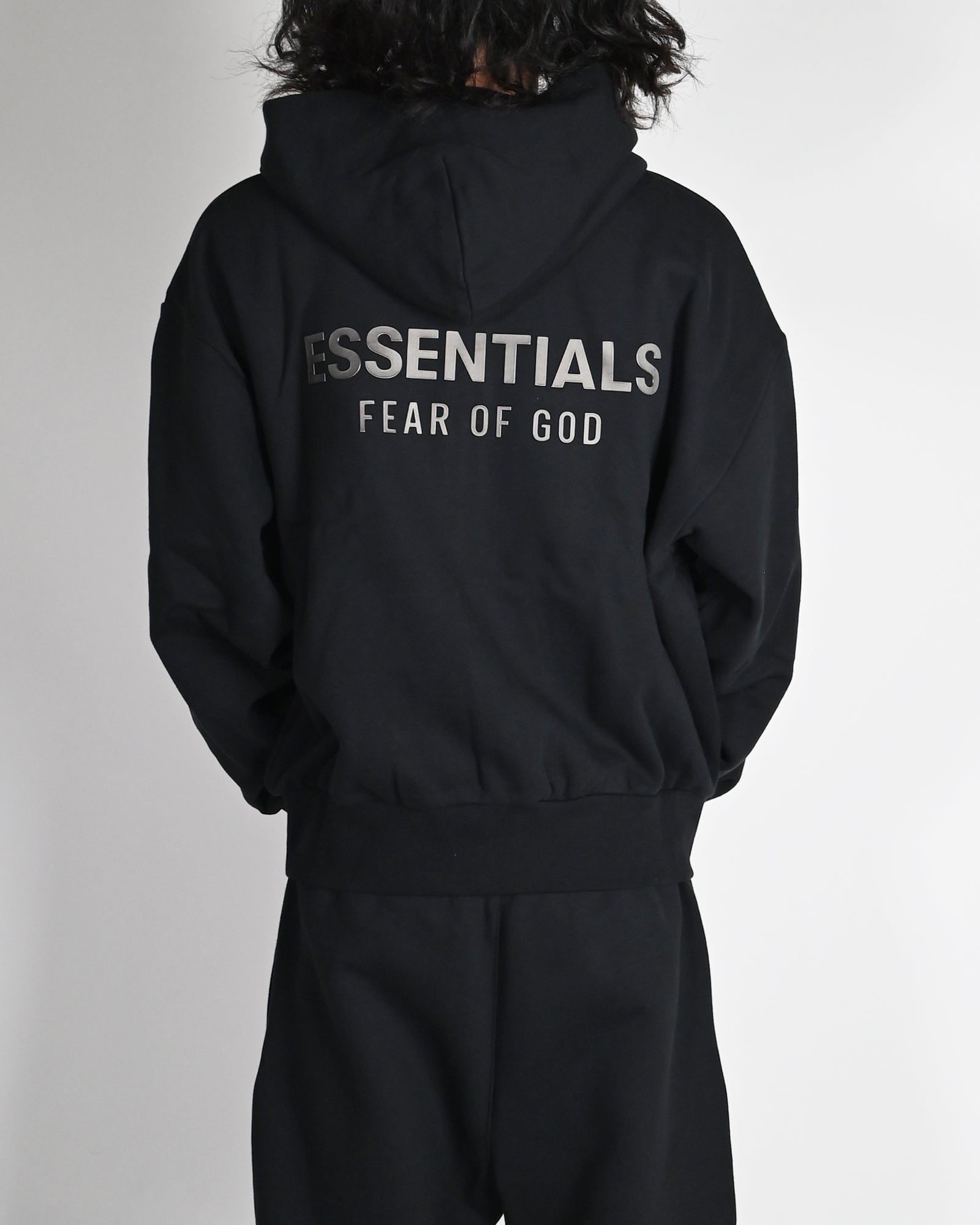 ESSENTIALS・エッセンシャルズ - パーカー・フーディ CLASSIC FIT FLEECE ZIP-UP HOODIE / JET BLACK
