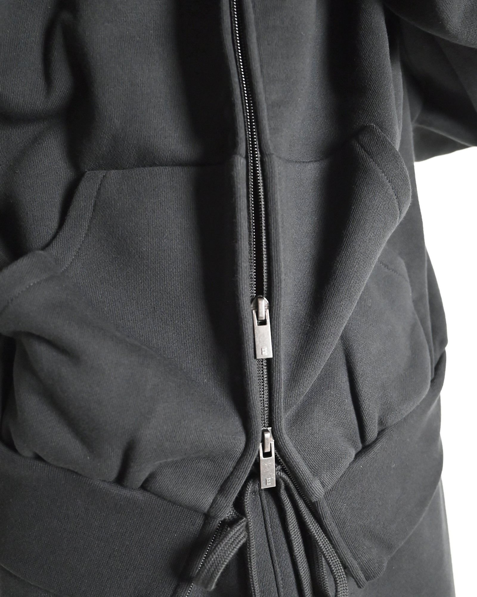 ESSENTIALS・エッセンシャルズ - パーカー・フーディ CLASSIC FIT FLEECE HOODIE  / JET BLACK