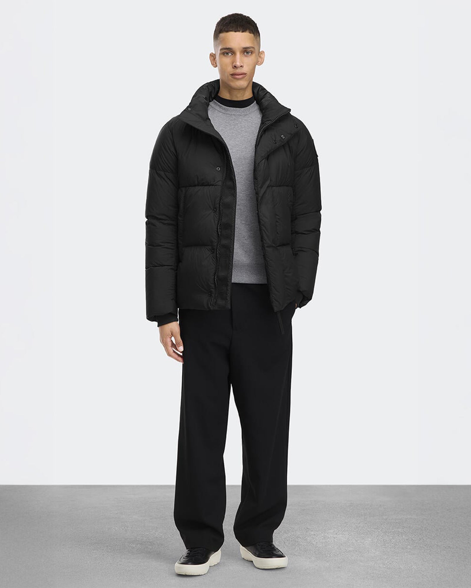 CANADA GOOSE・カナダグース - ダウンジャケット 2613MB EVERETT PUFFER / BLACK