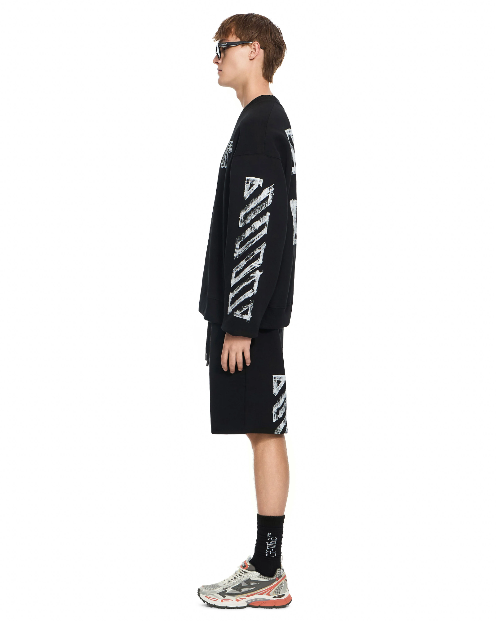 OFF-WHITE・オフホワイト - スウェット MOTION ARROW SKATE CREWNECK / BLACK