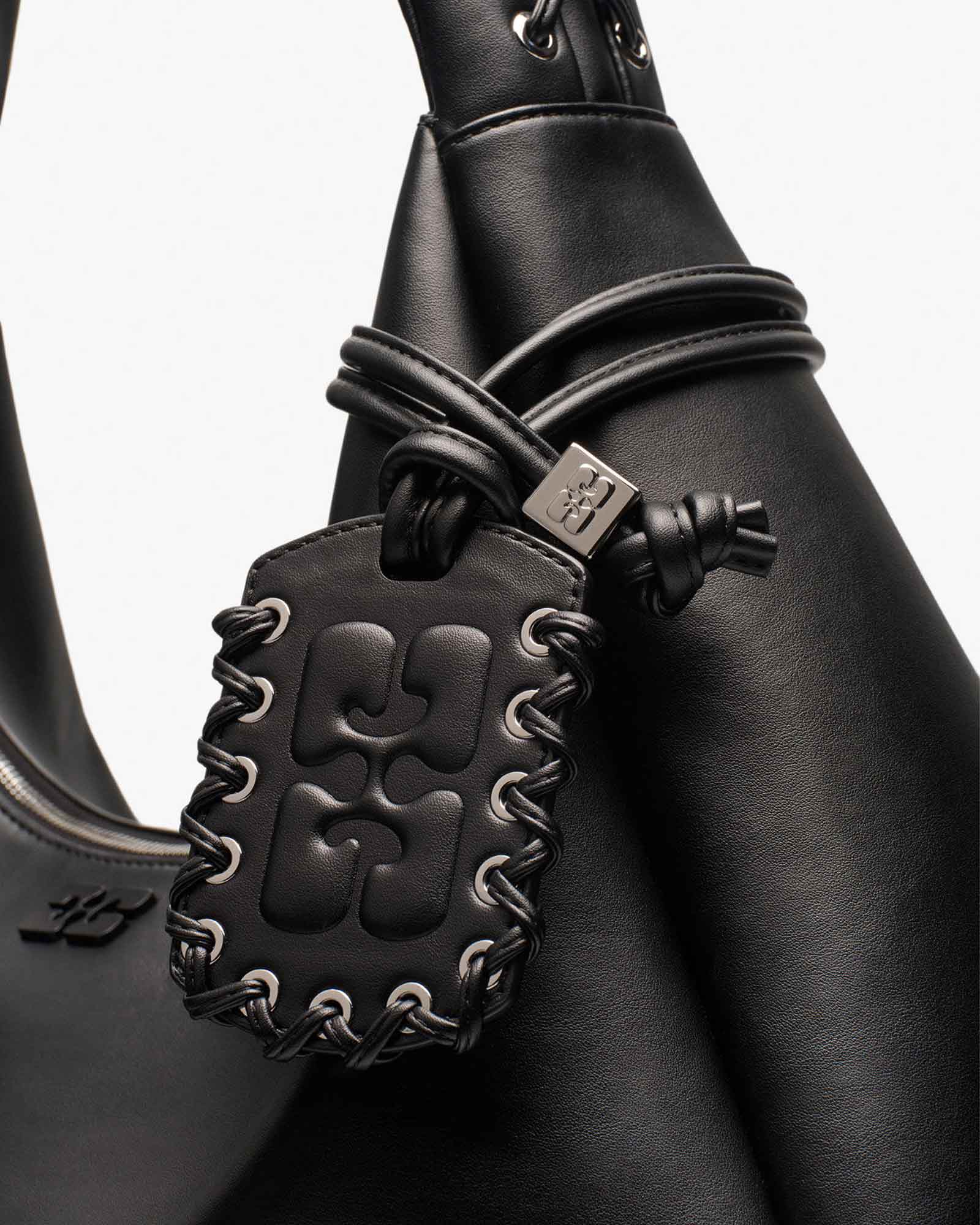GANNI・ガニー - ショルダーバッグ GANNI BOU BAG HOBO XXL / BLACK