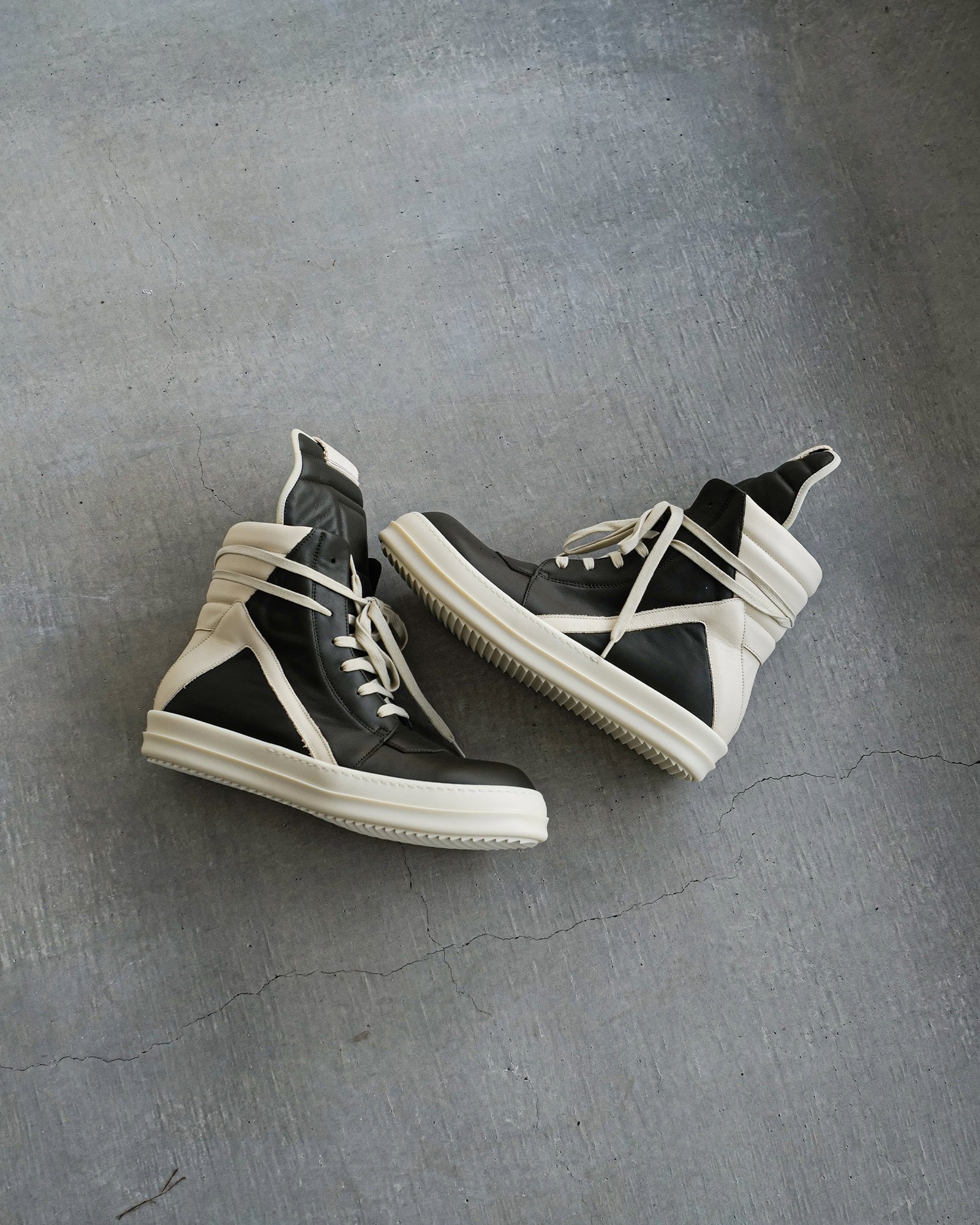 RICK OWENS・リック オウエンス - ハイカットスニーカー GEOBASKET / BOSCO/MILK/MILK